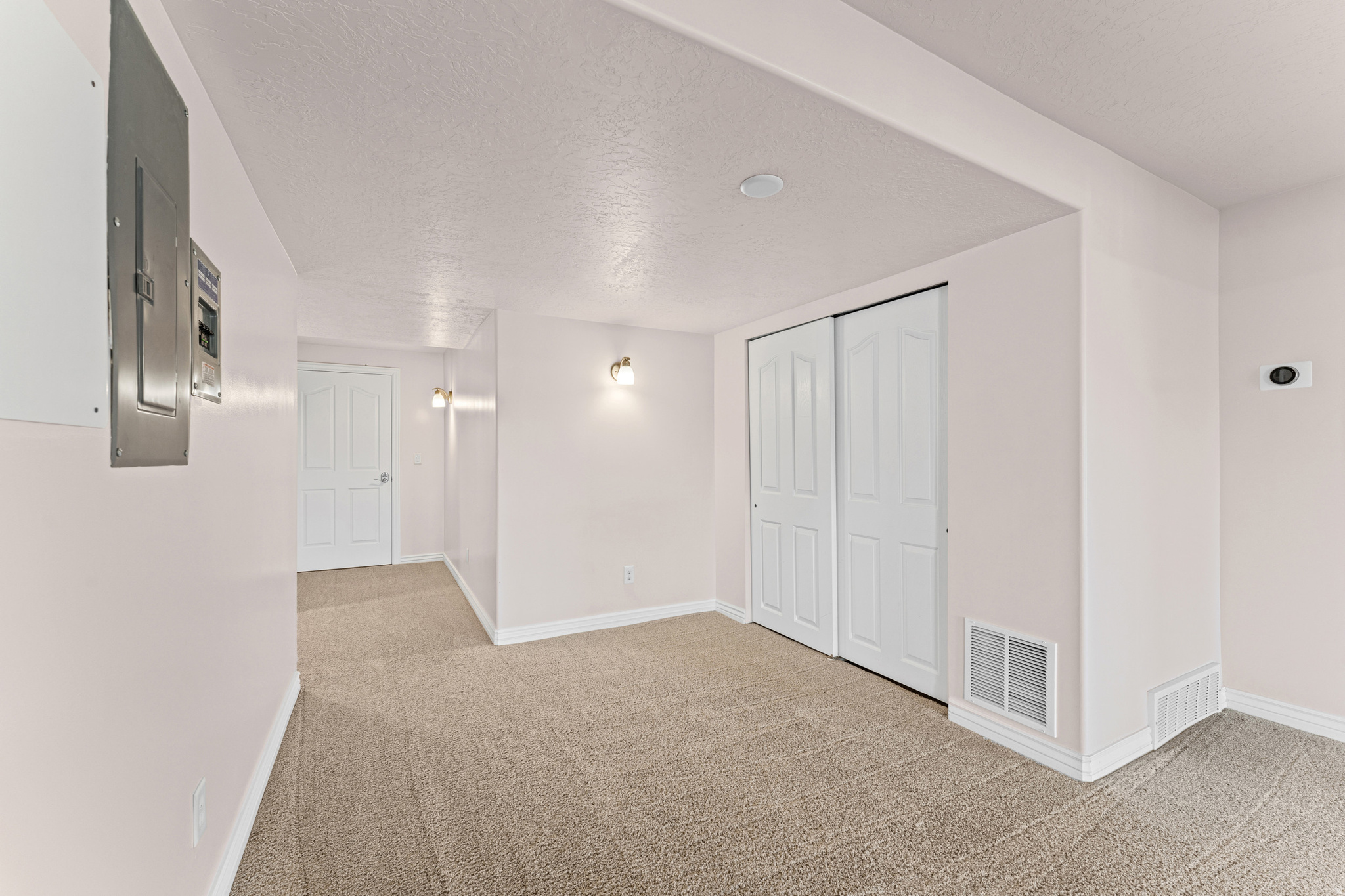 CEDARS @ CEDAR HILLS - Residential
