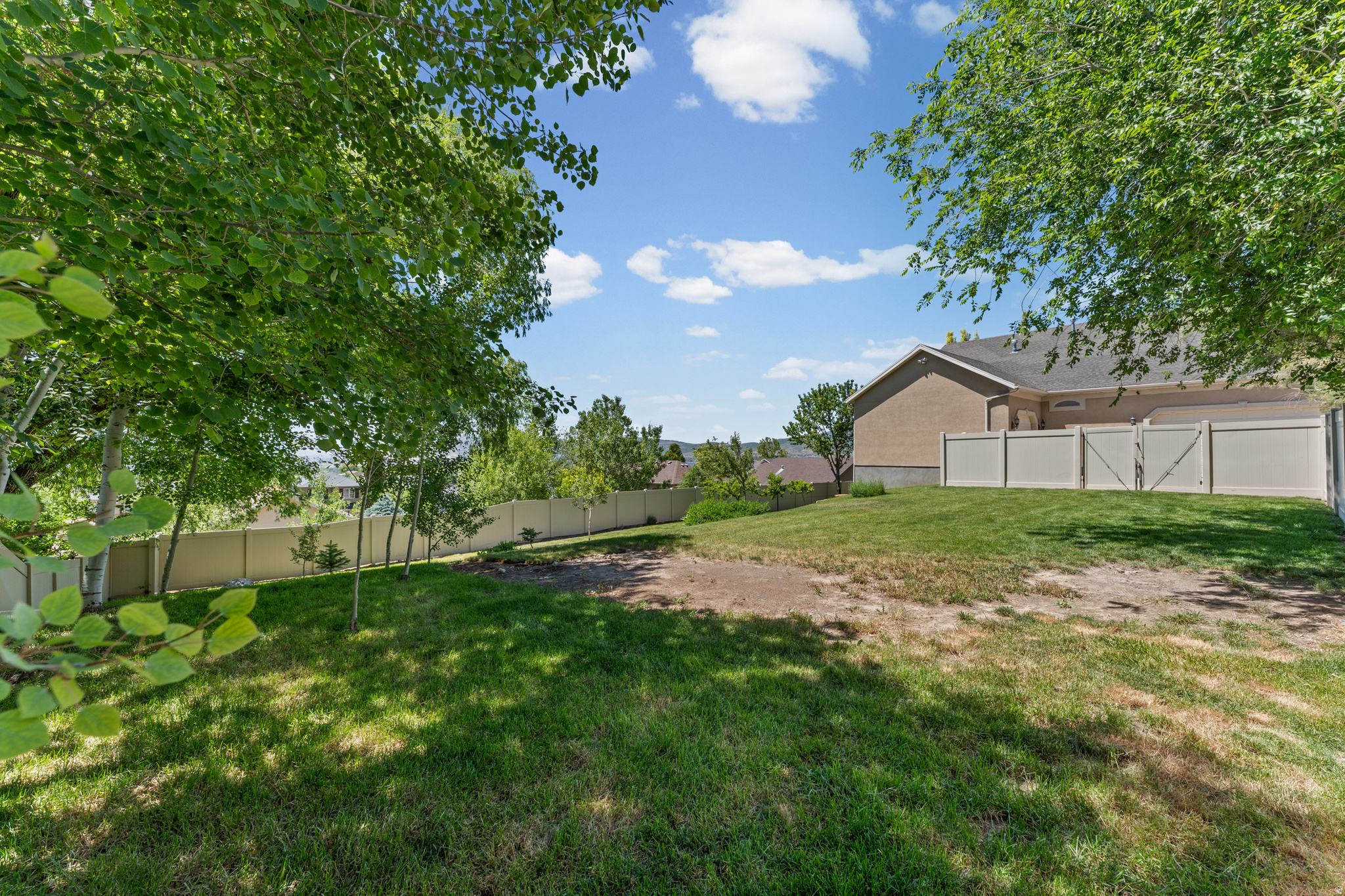 CEDARS @ CEDAR HILLS - Residential