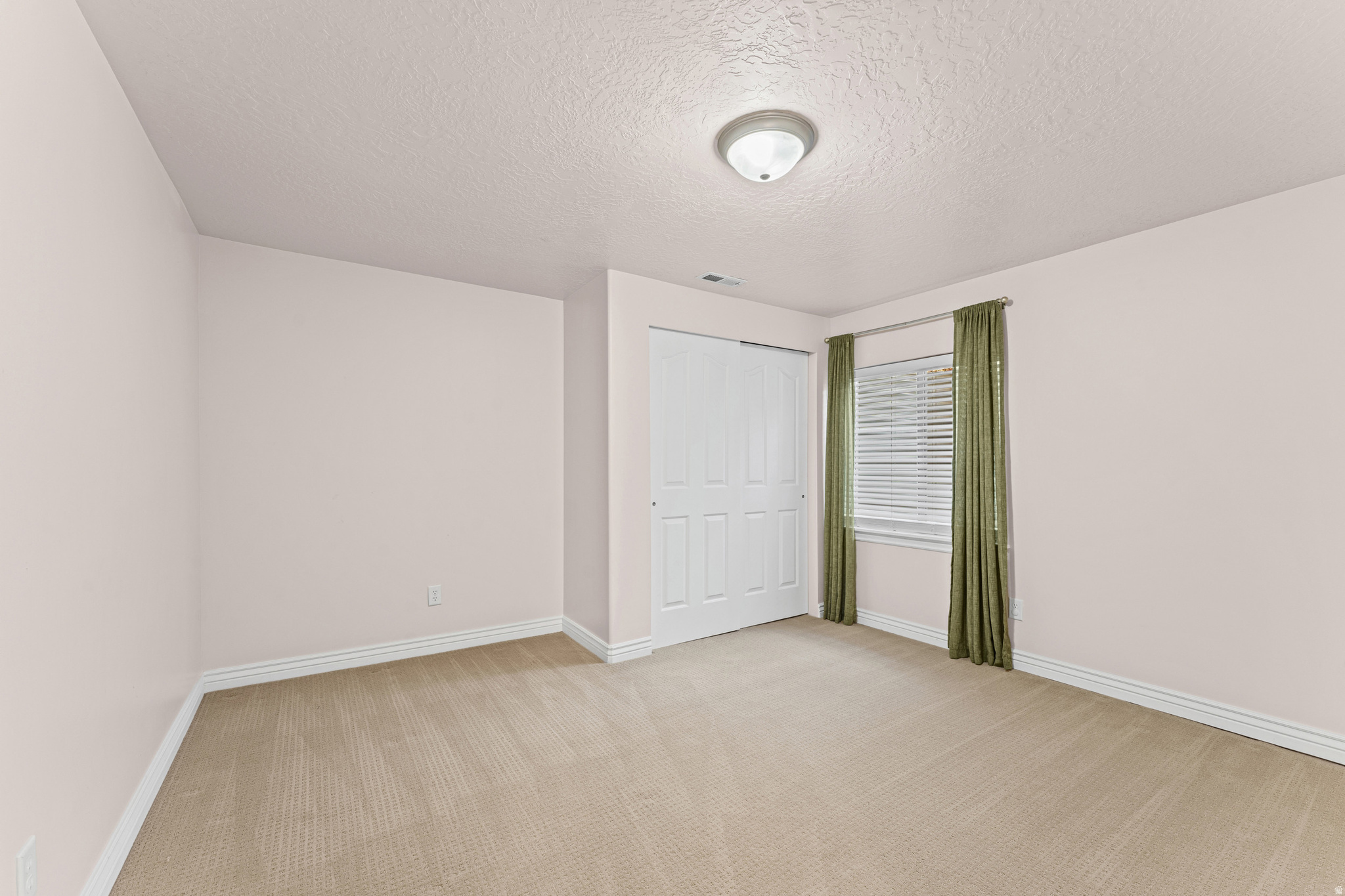 CEDARS @ CEDAR HILLS - Residential