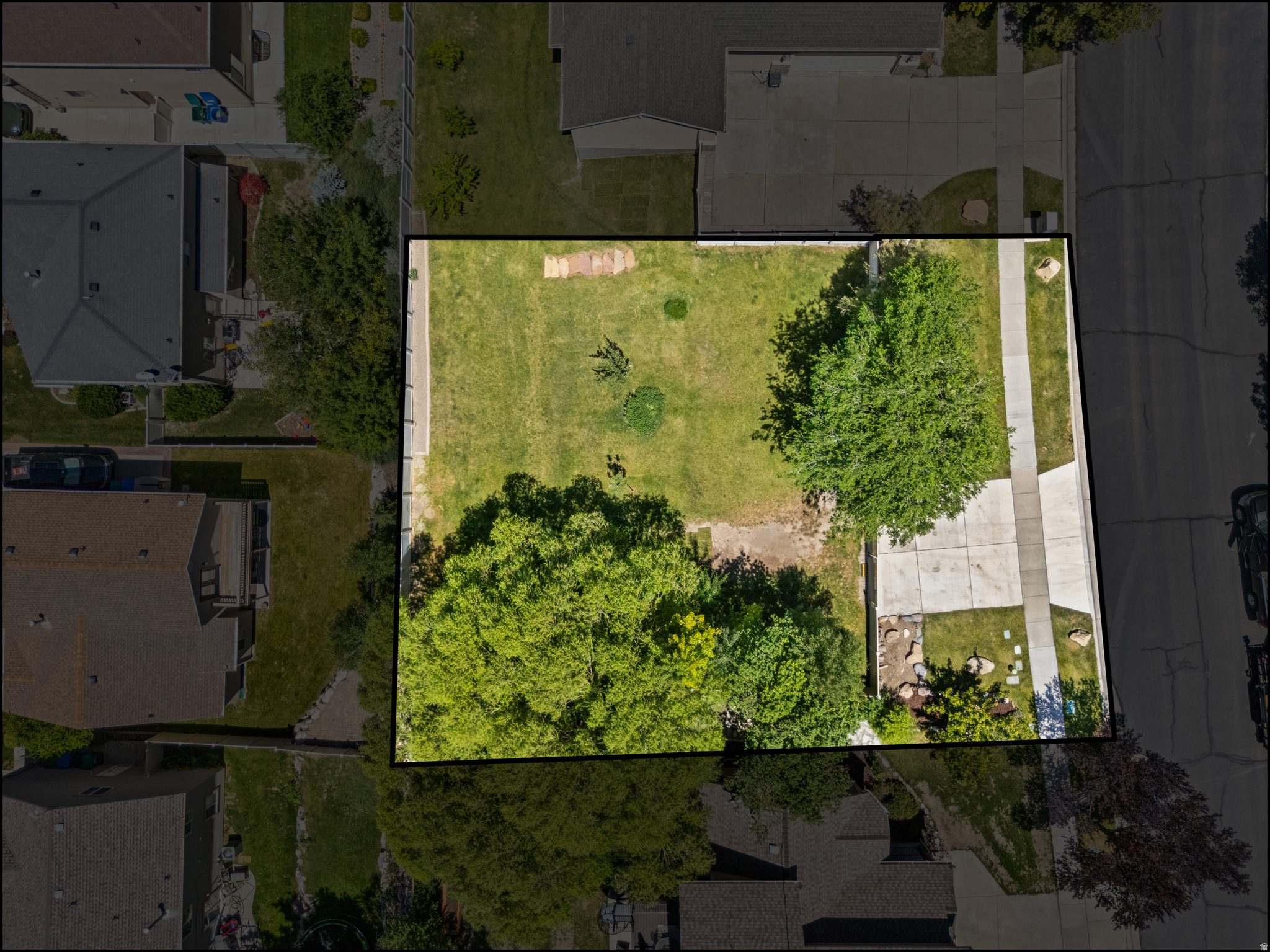 CEDARS @ CEDAR HILLS - Residential