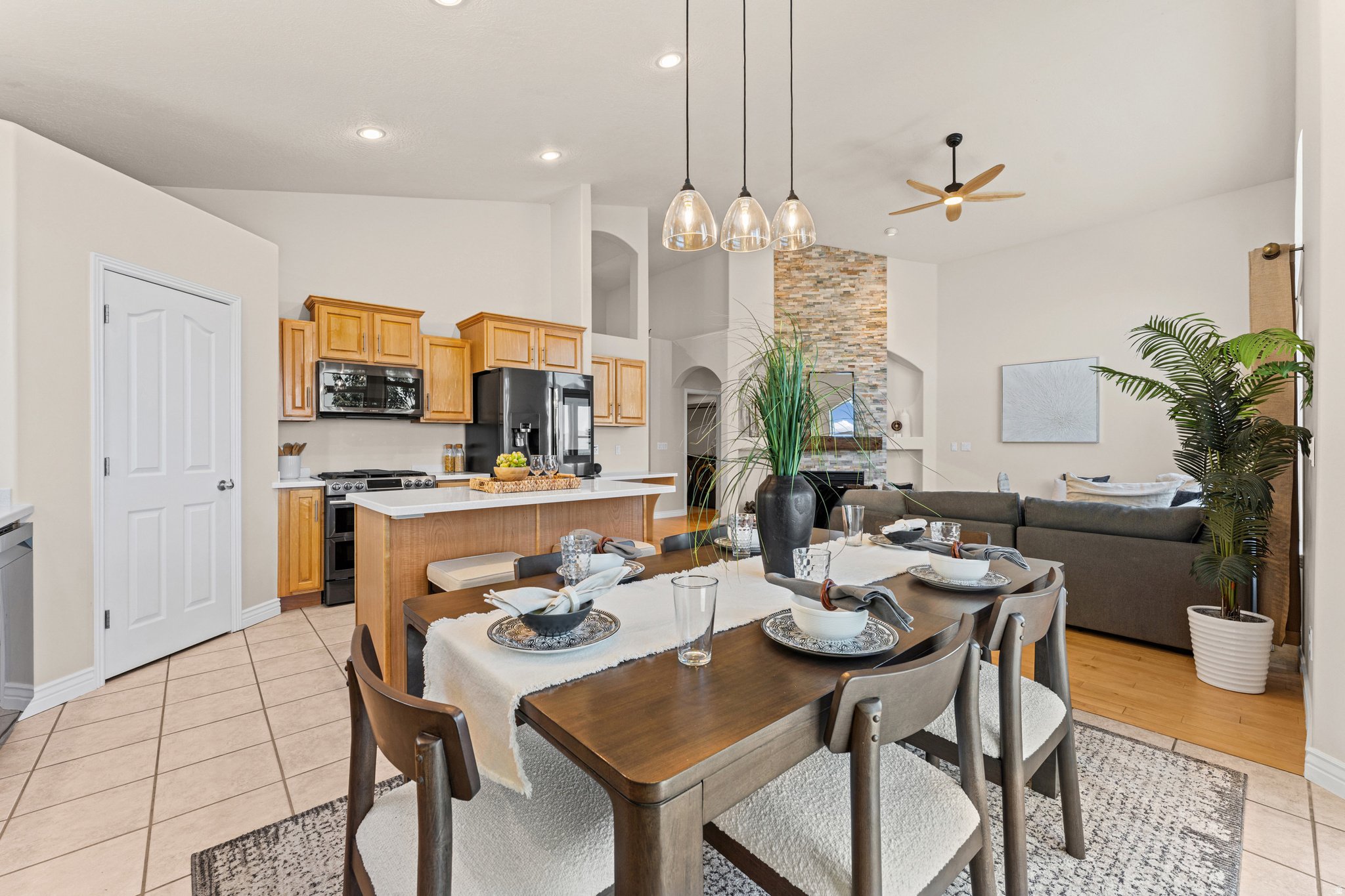 CEDARS @ CEDAR HILLS - Residential