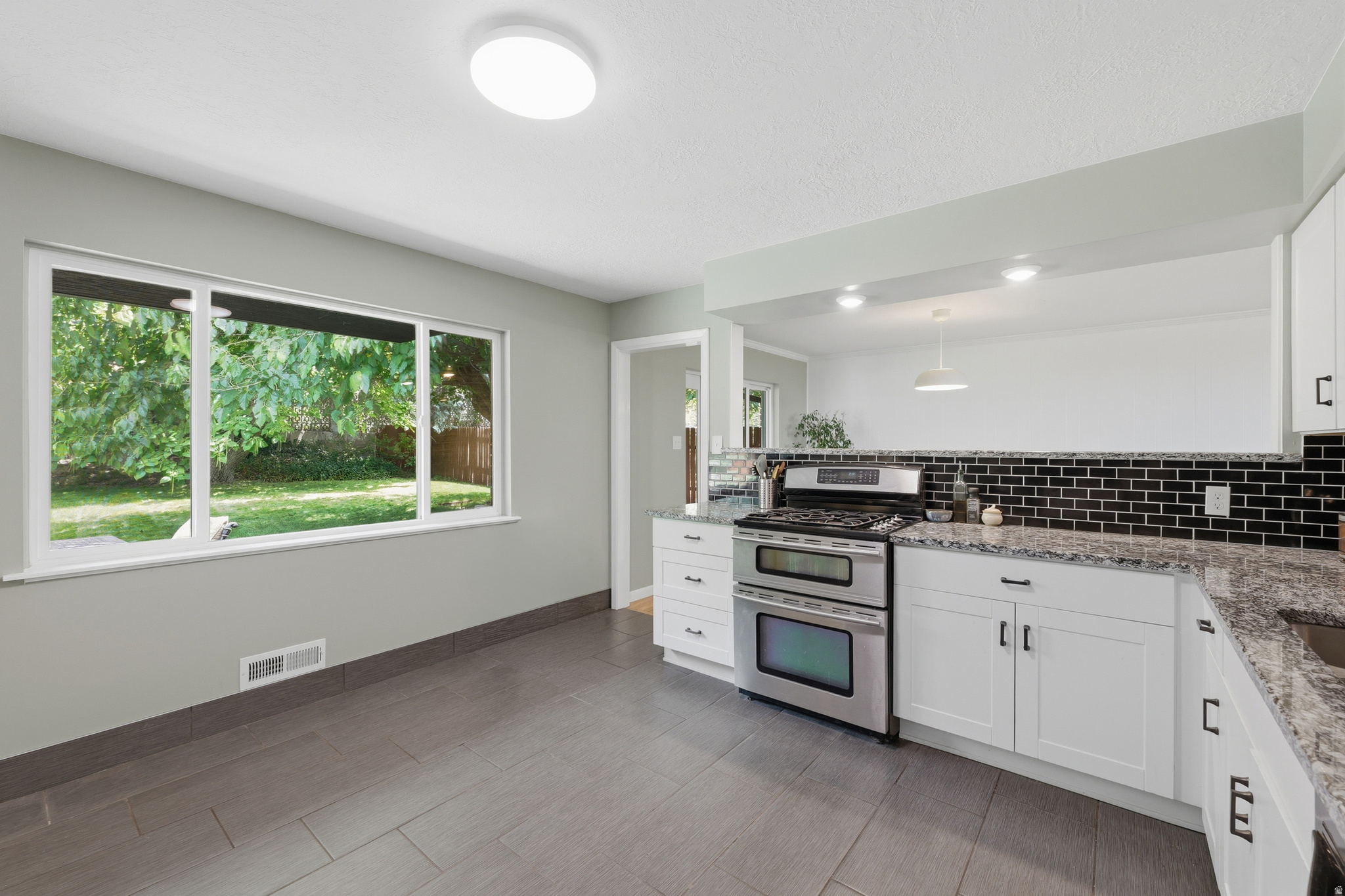 NOB HILL ANNEX ADDIT - Residential