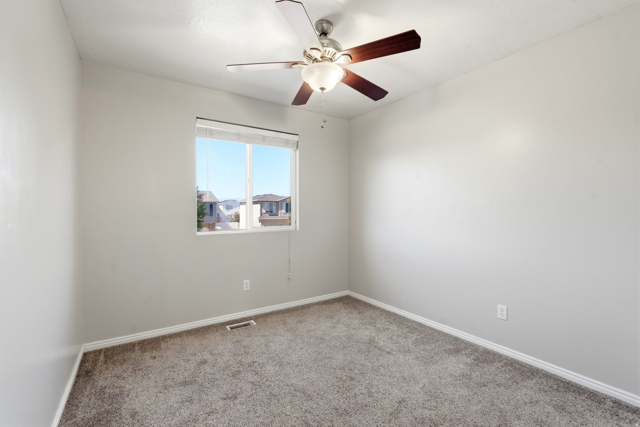 FREMONT ESTATES - Residential