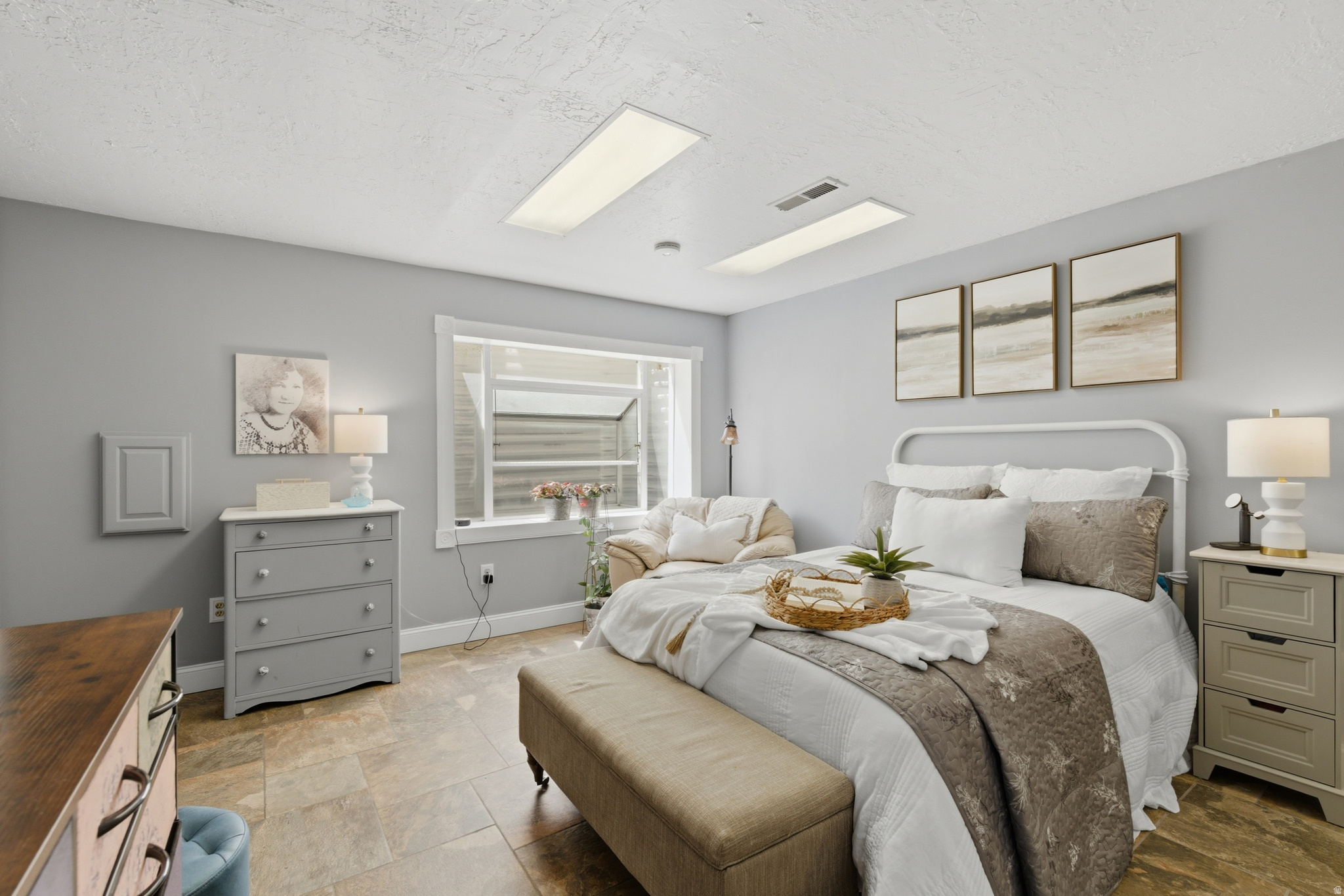 BARRINGTON PARK - Residential