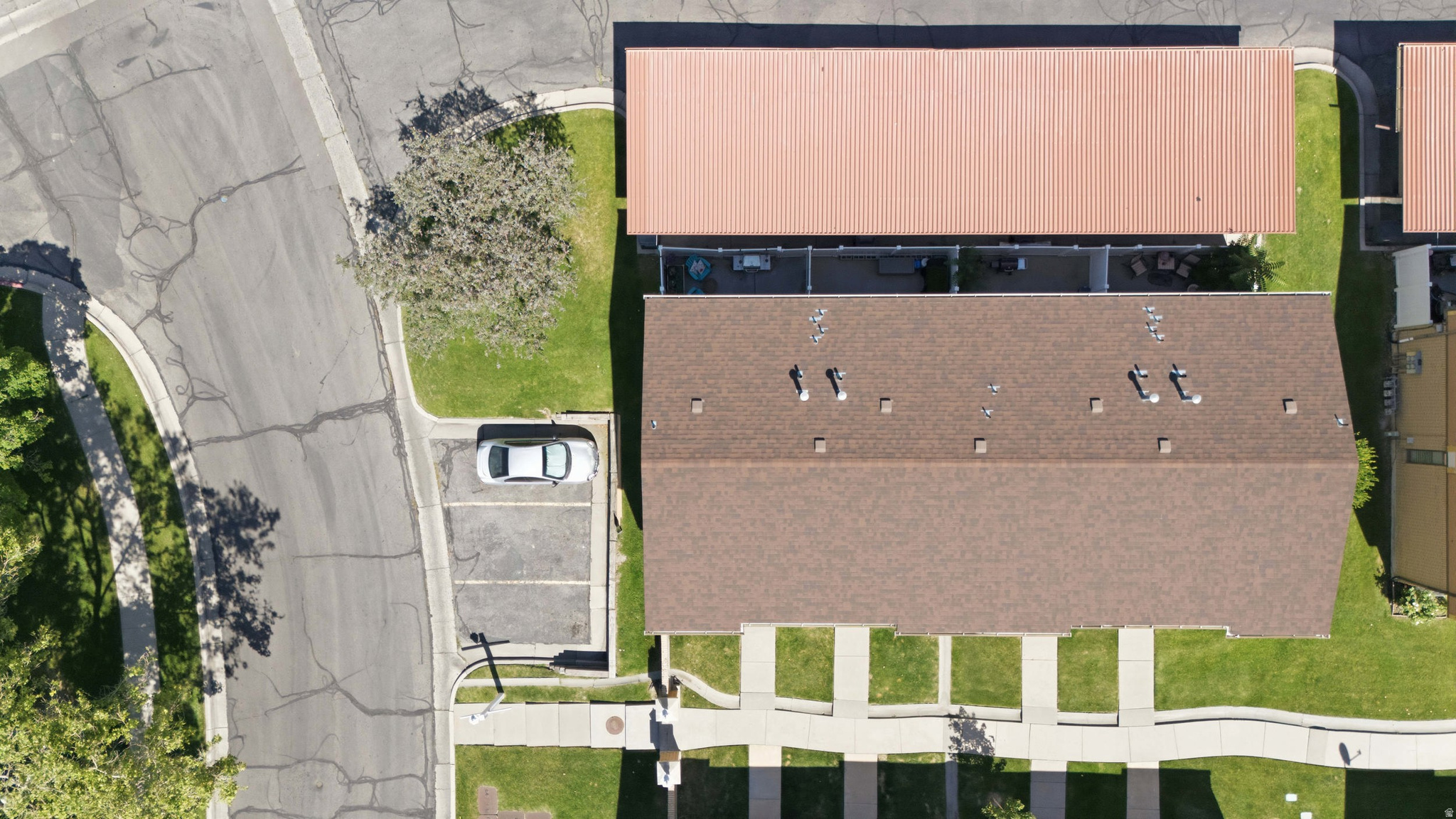 BARRINGTON PARK - Residential