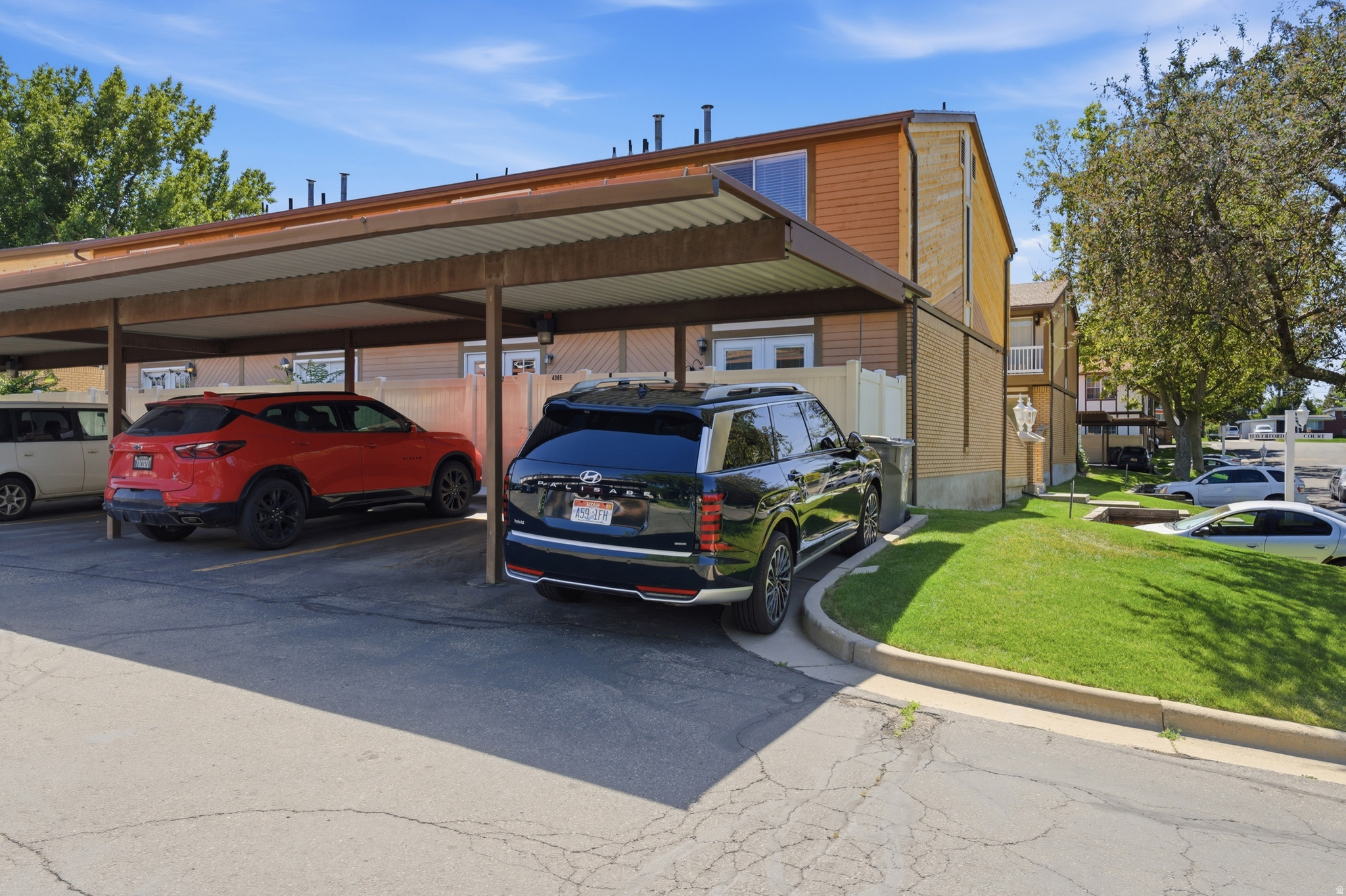 BARRINGTON PARK - Residential