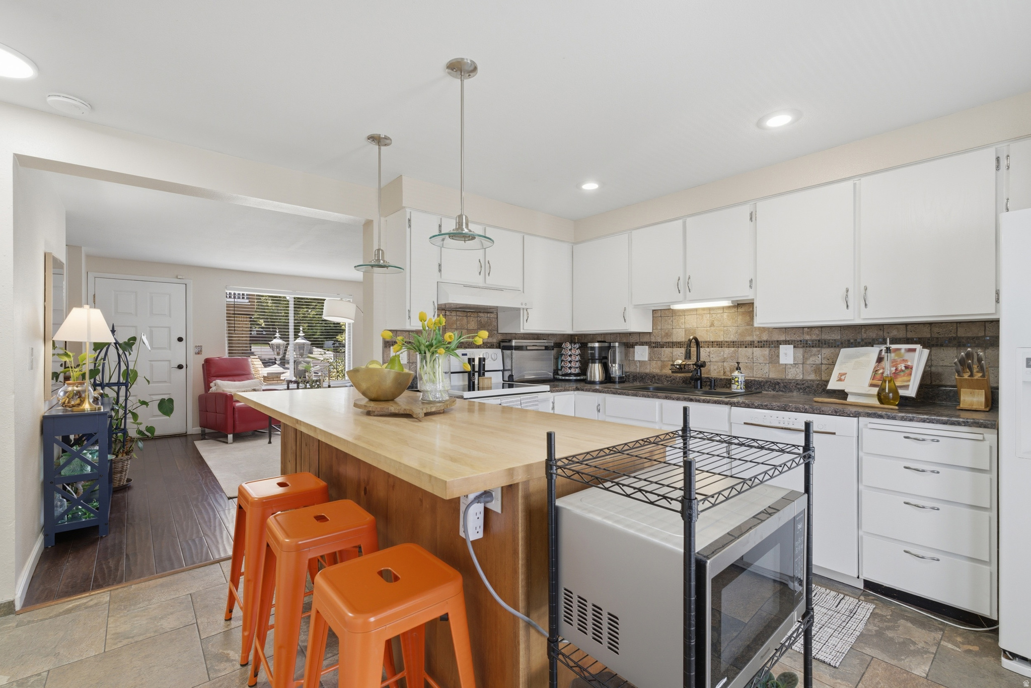 BARRINGTON PARK - Residential