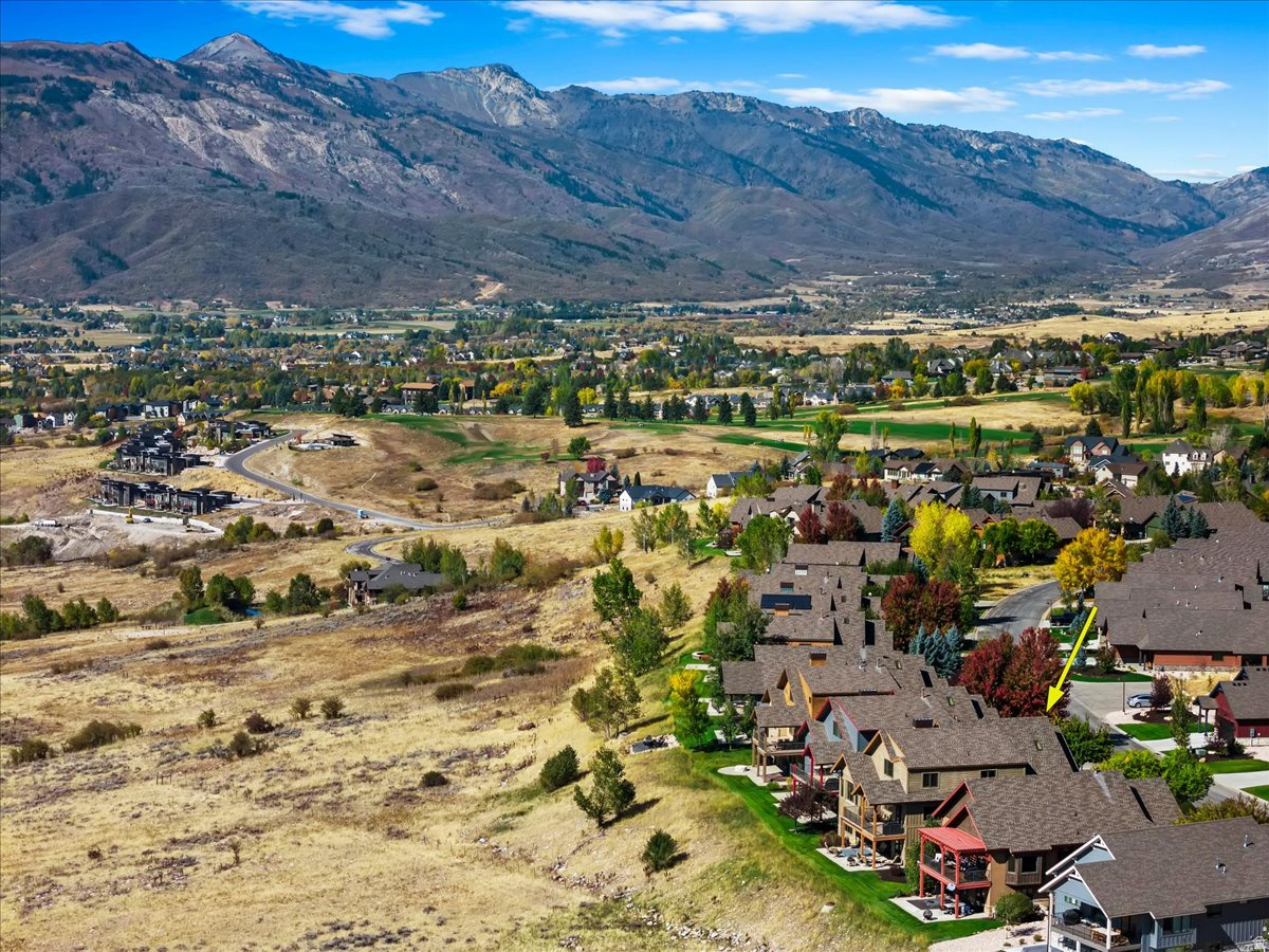 TRAPPERS RIDGE - Residential