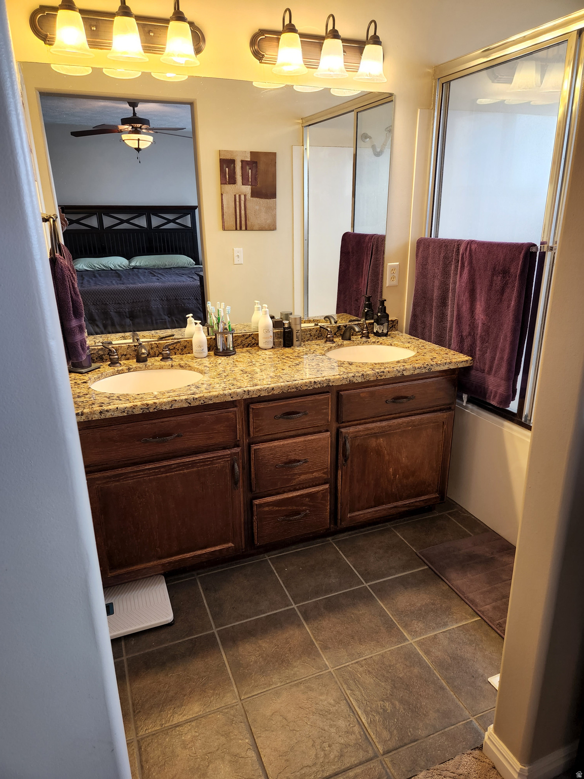 SANDY POINT - Residential