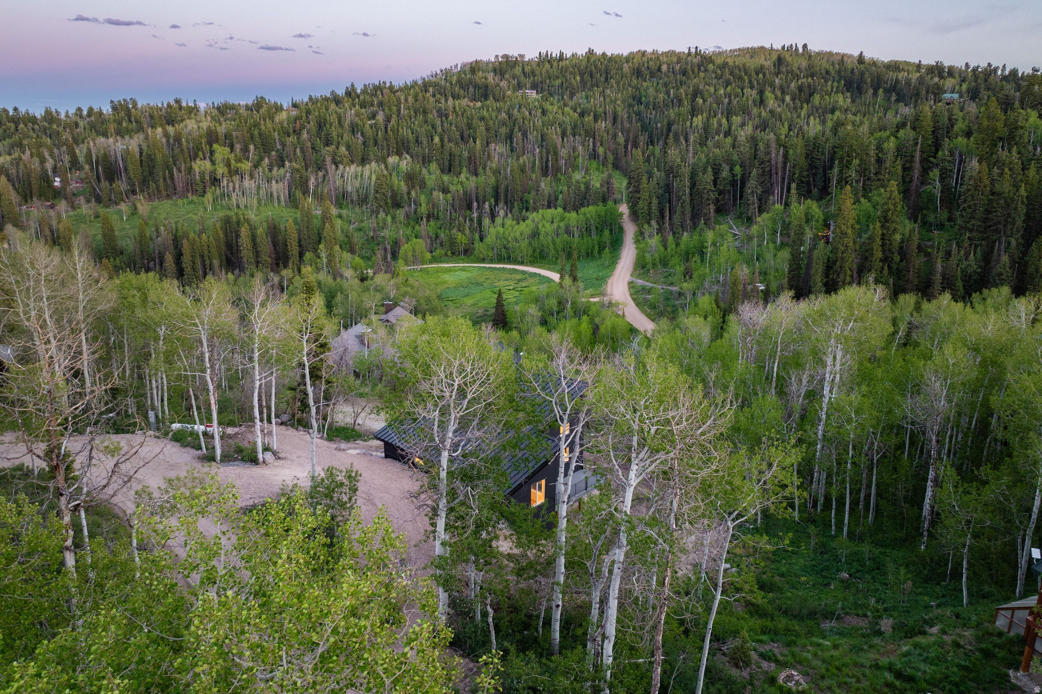 PINE MEADOWS - Residential