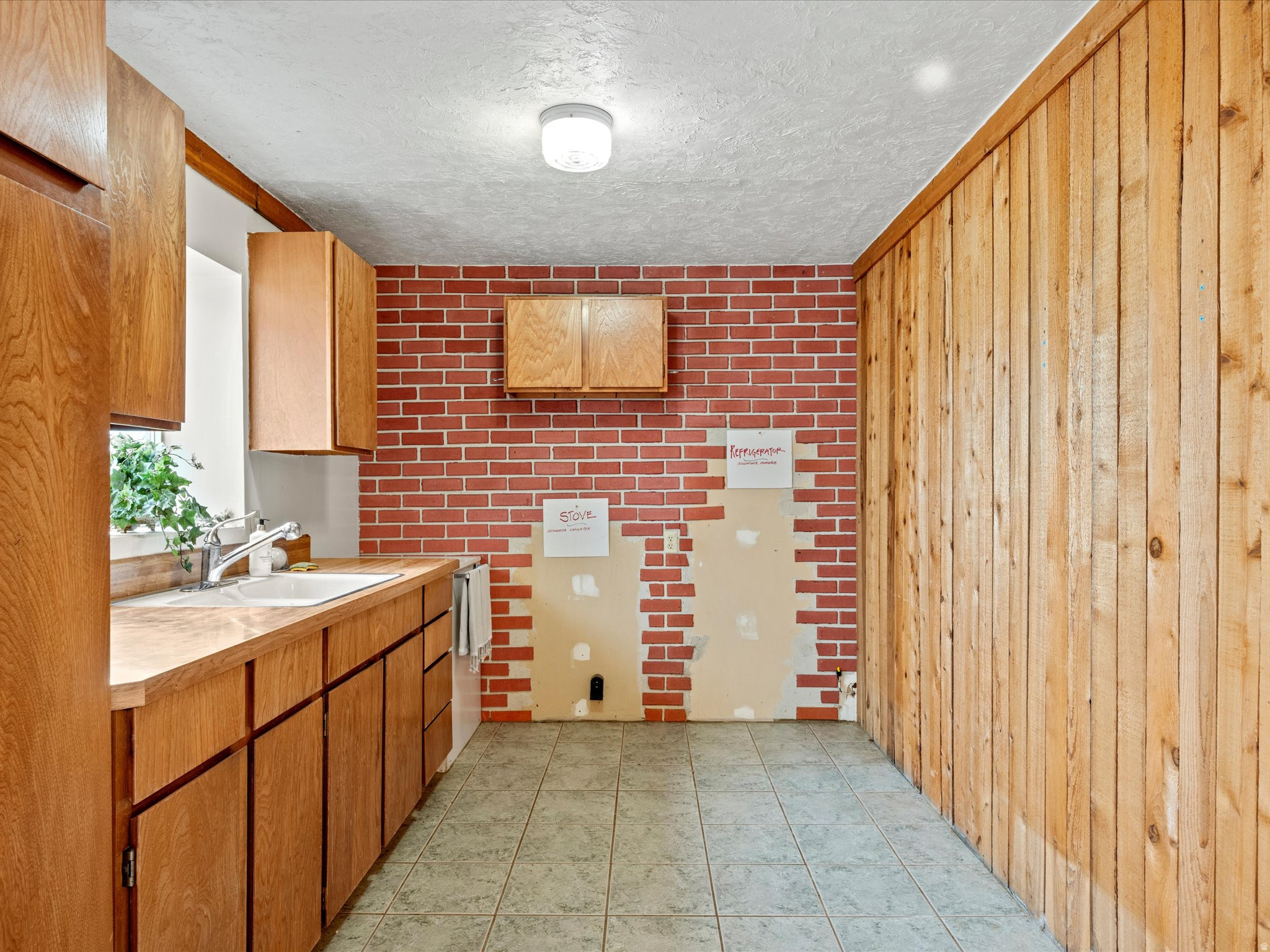 LAKOTA ESTATES INC - Residential