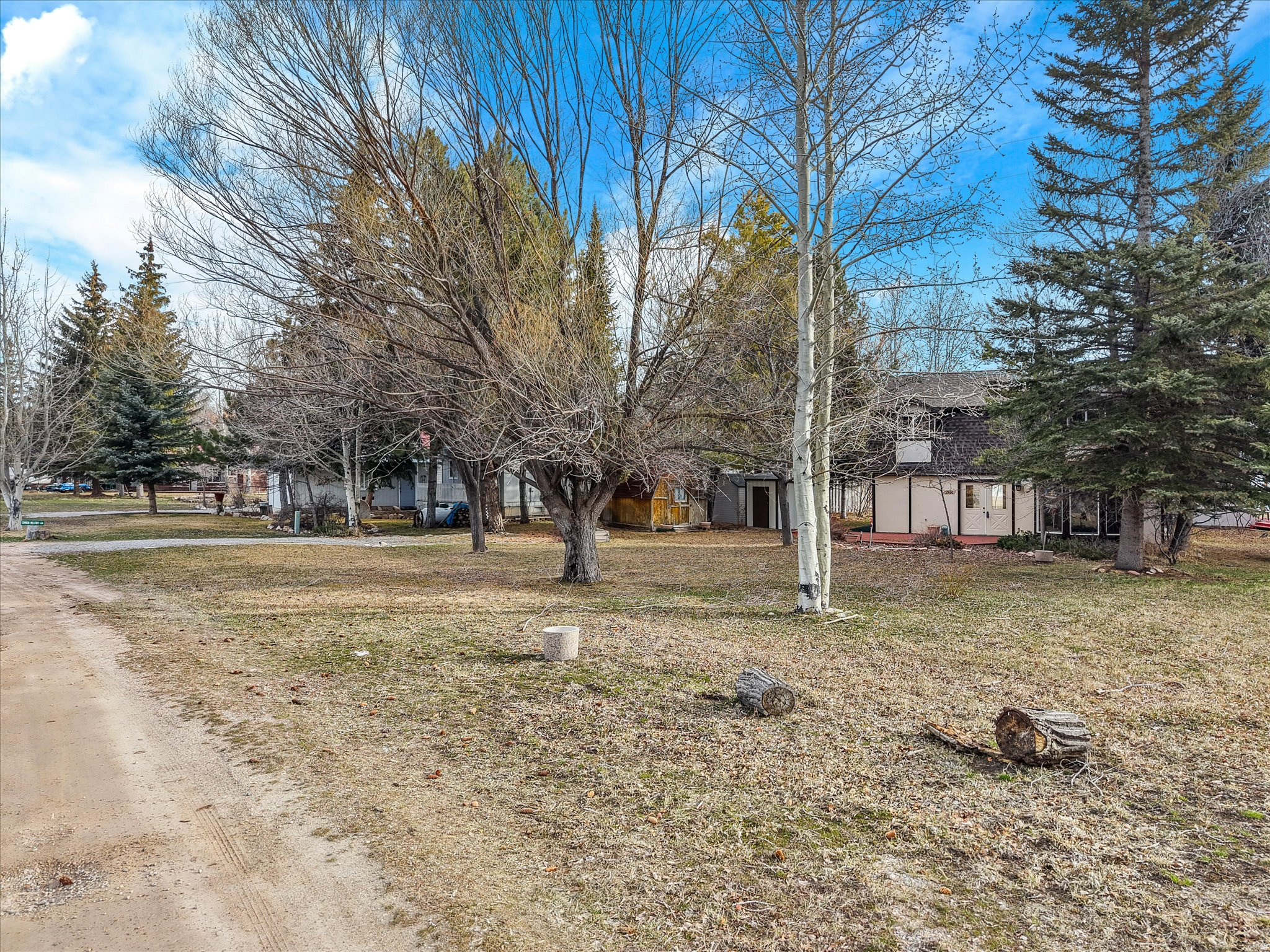 LAKOTA ESTATES INC - Residential