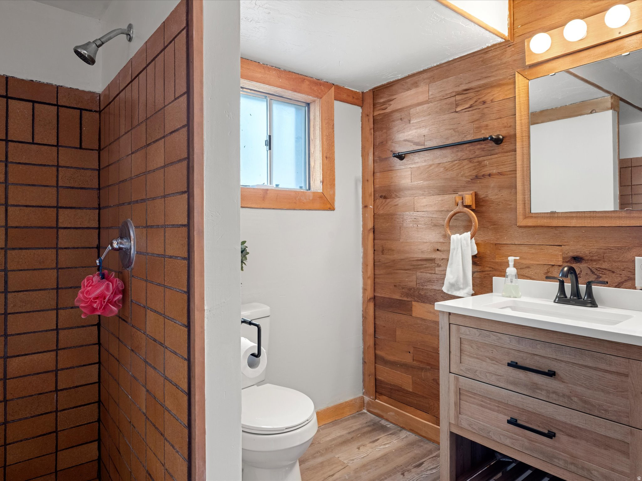 LAKOTA ESTATES INC - Residential