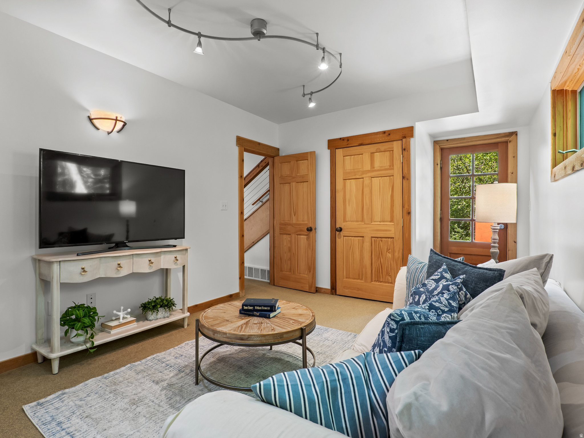 PIONEER - Residential