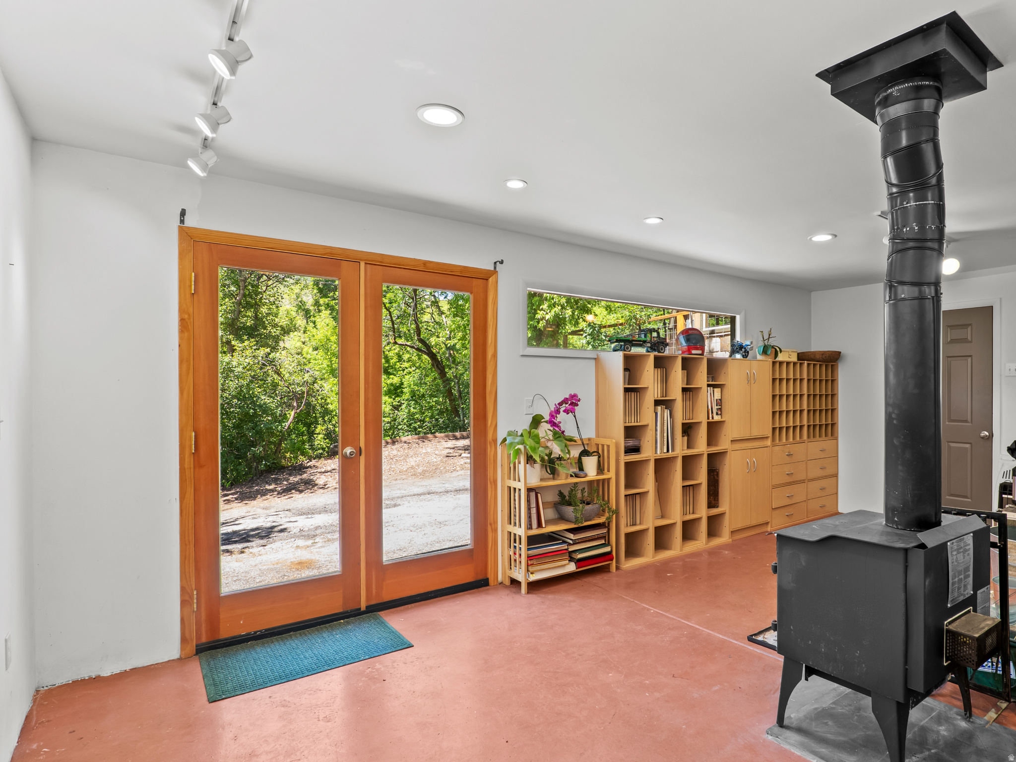 PIONEER - Residential