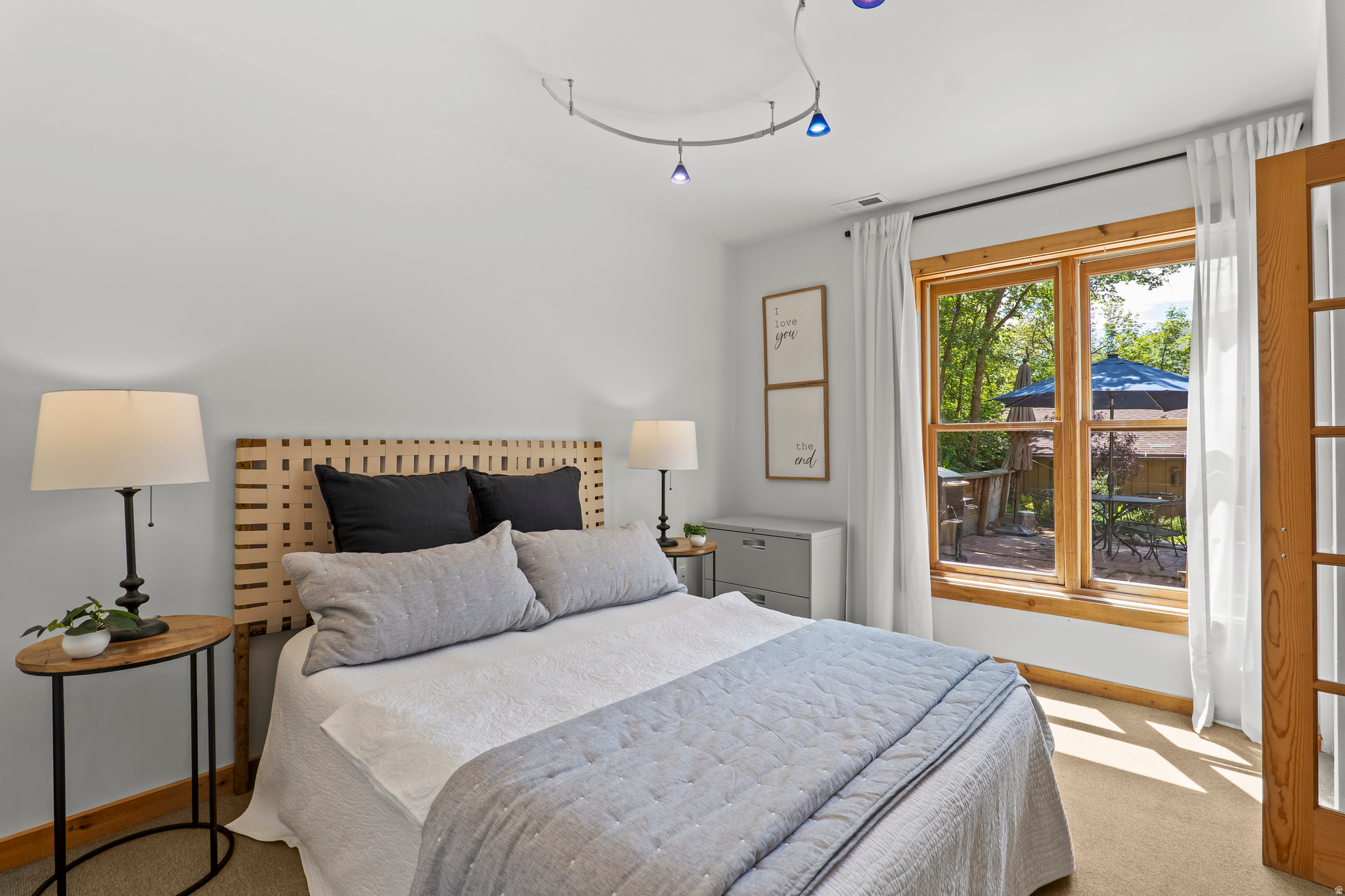 PIONEER - Residential
