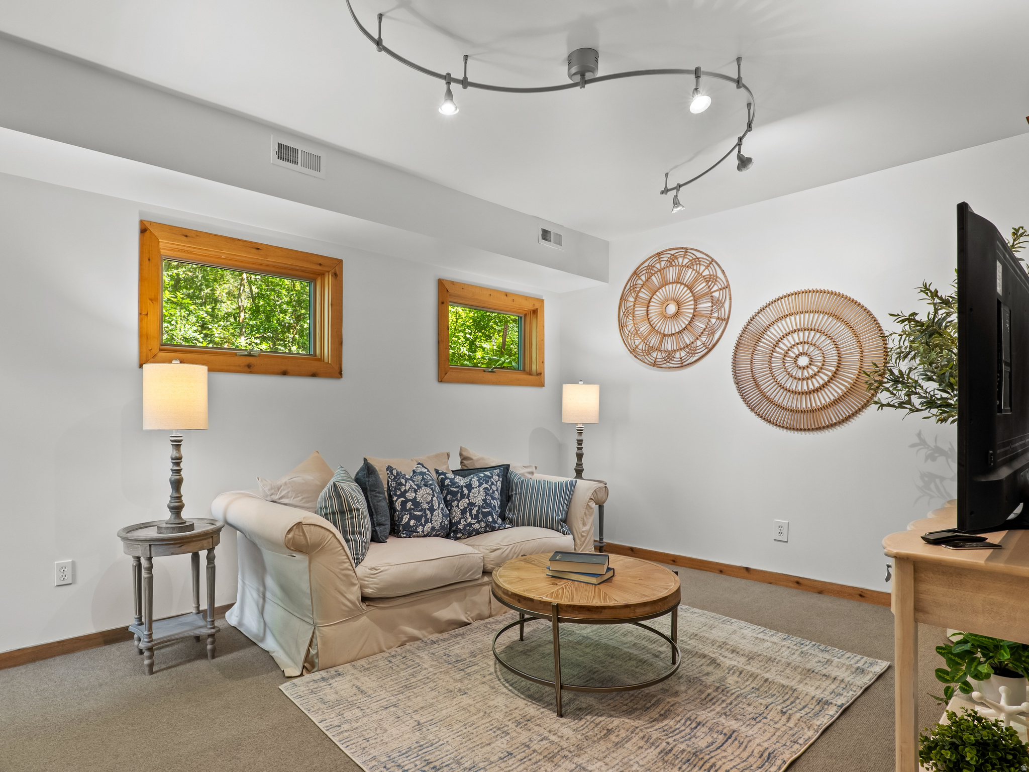 PIONEER - Residential