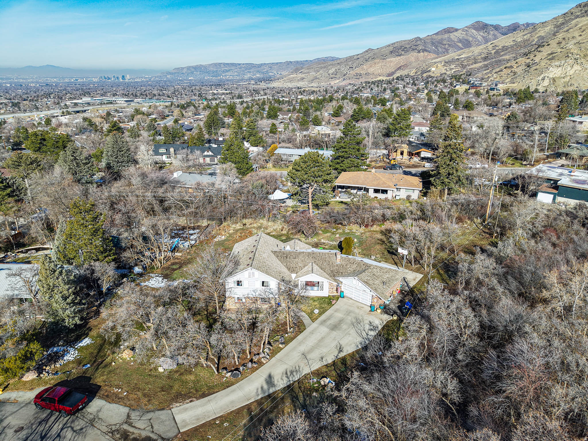 MOUNT OLYMPUS ACRES - Residential