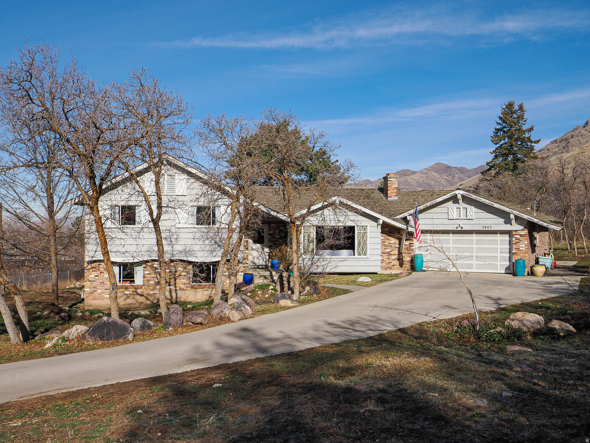 MOUNT OLYMPUS ACRES - Residential