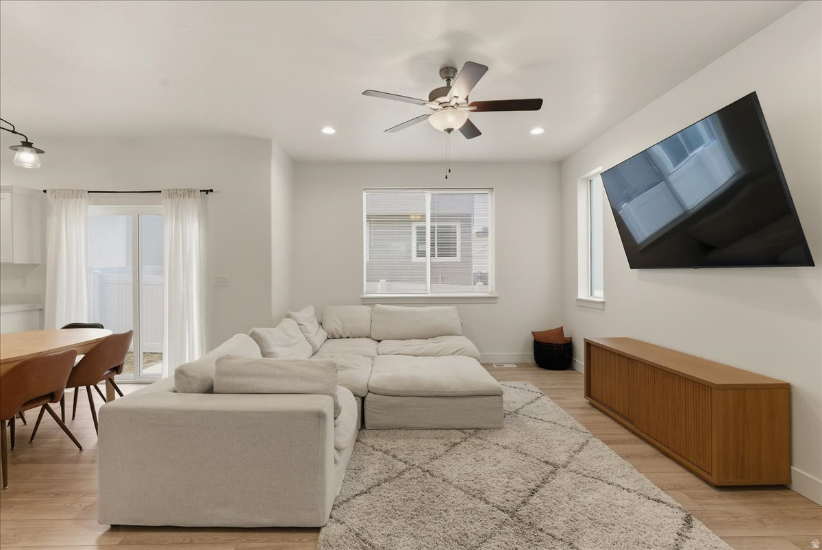 SILVERLAKE - Residential