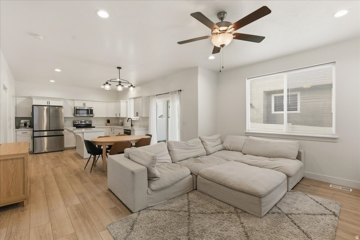 SILVERLAKE - Residential
