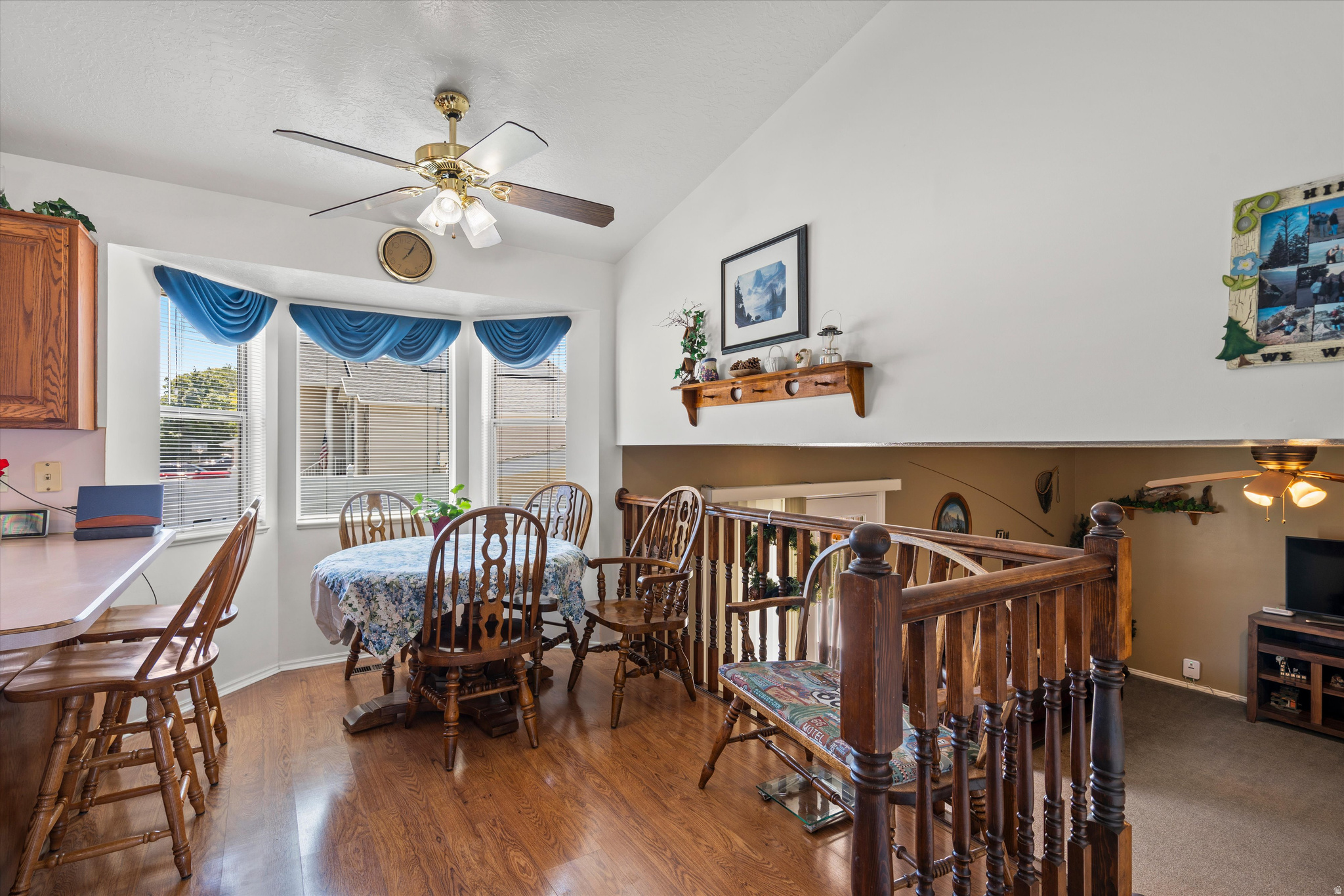 COUNTRY LANE - Residential