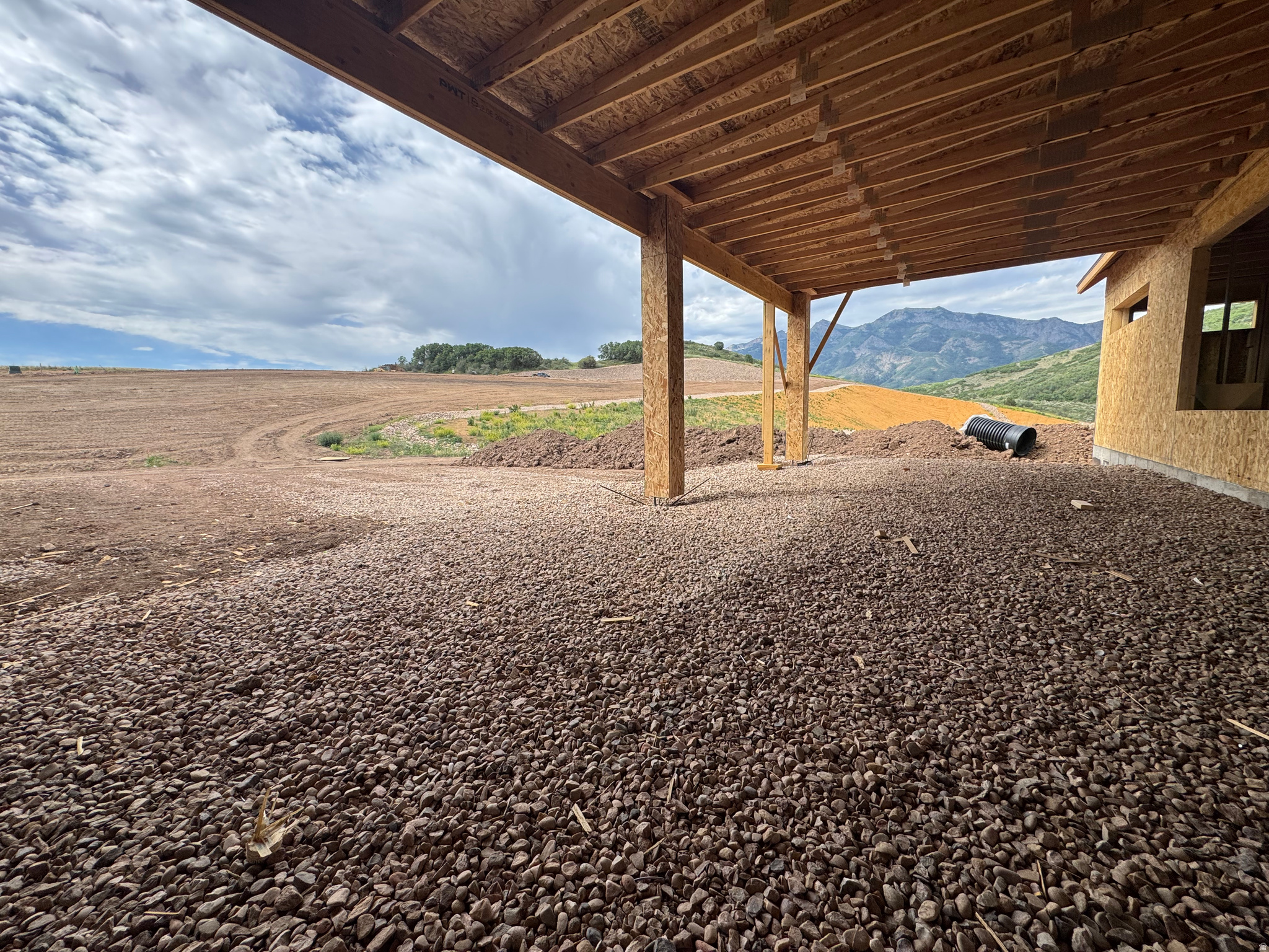 THE RANGE - Residential