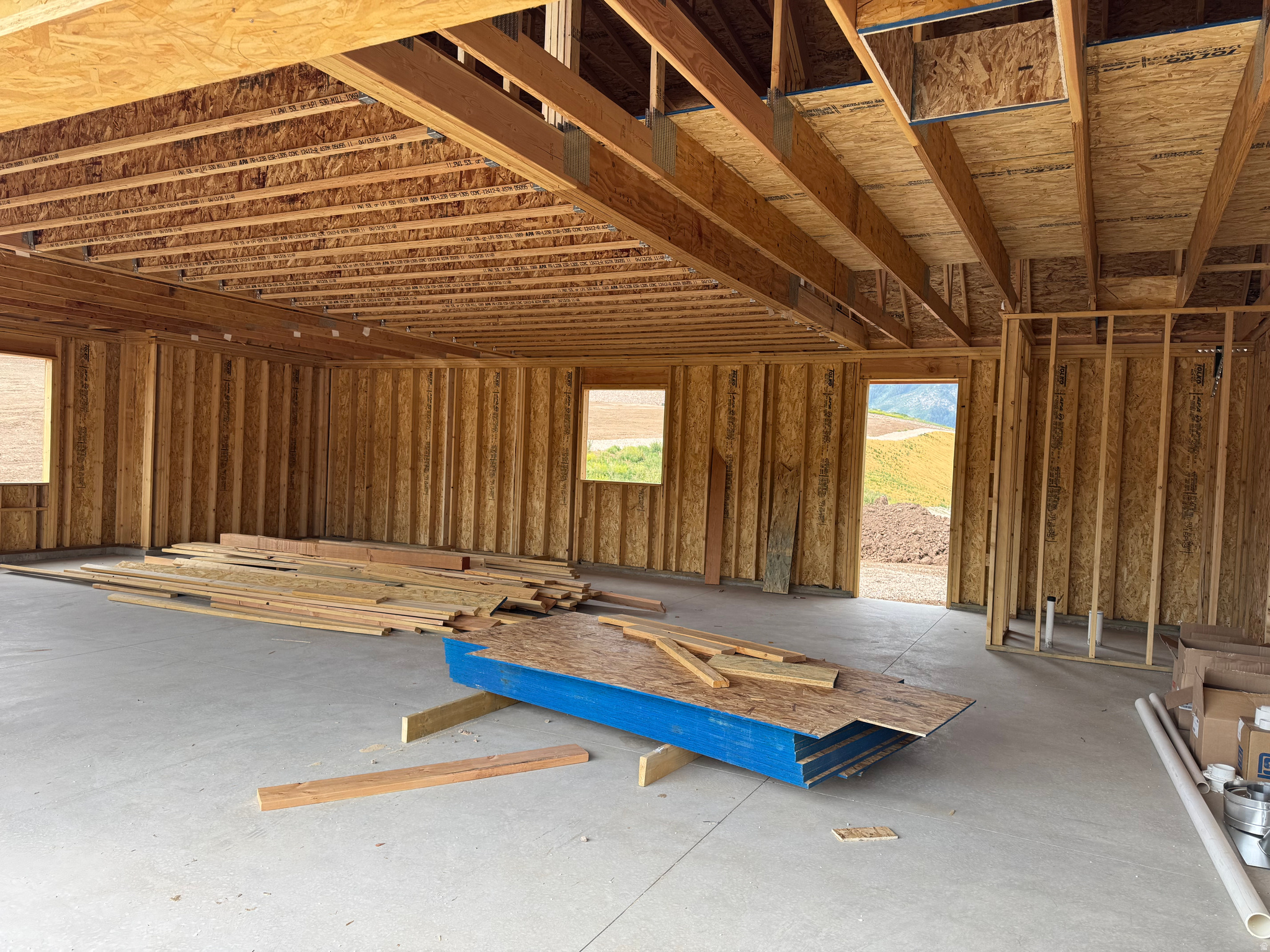 THE RANGE - Residential