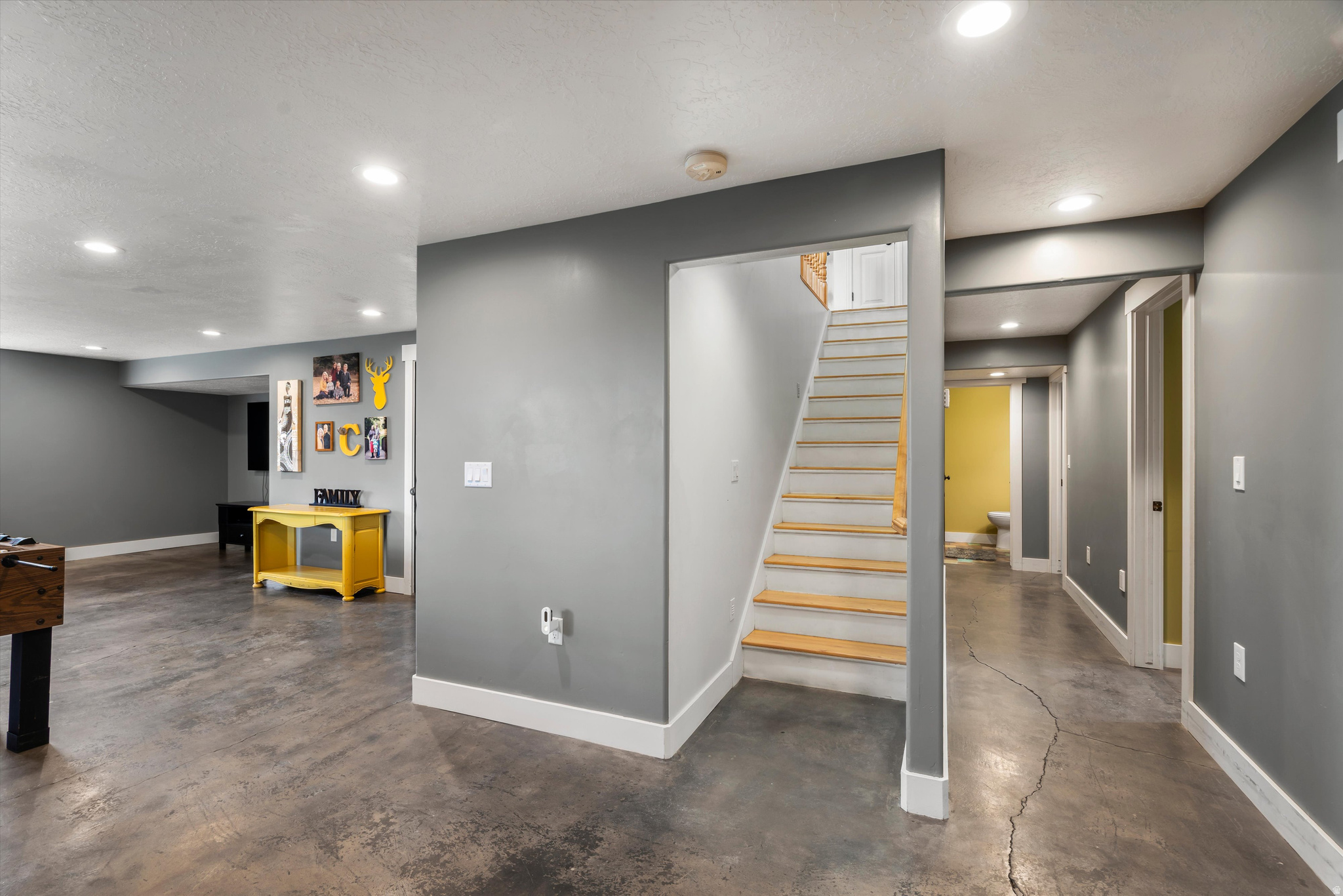 EDEN ACRES - Residential