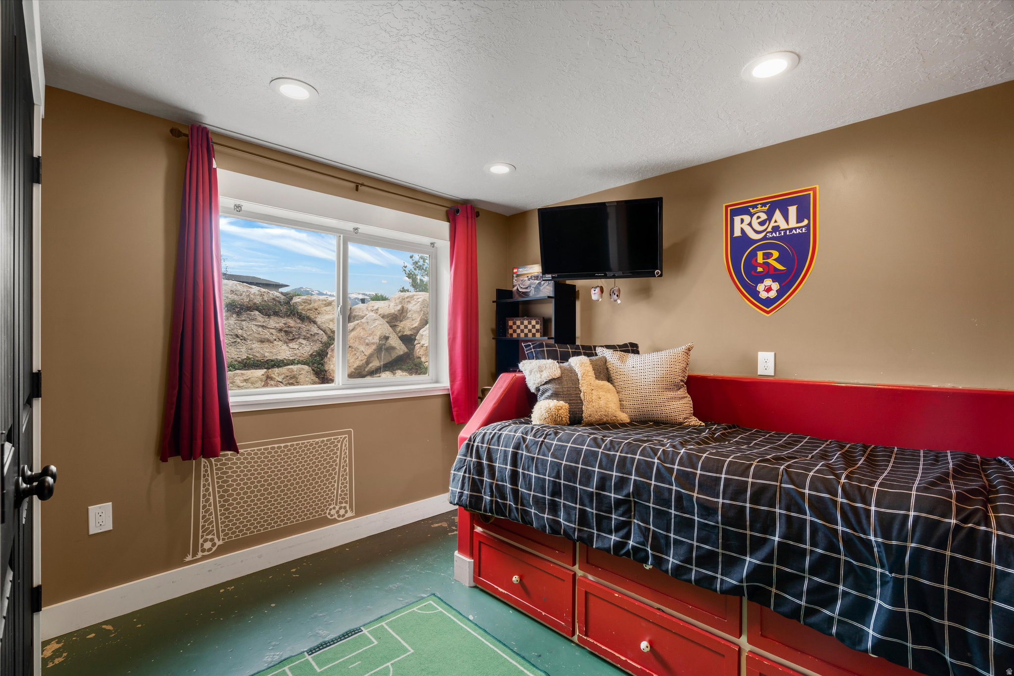 EDEN ACRES - Residential