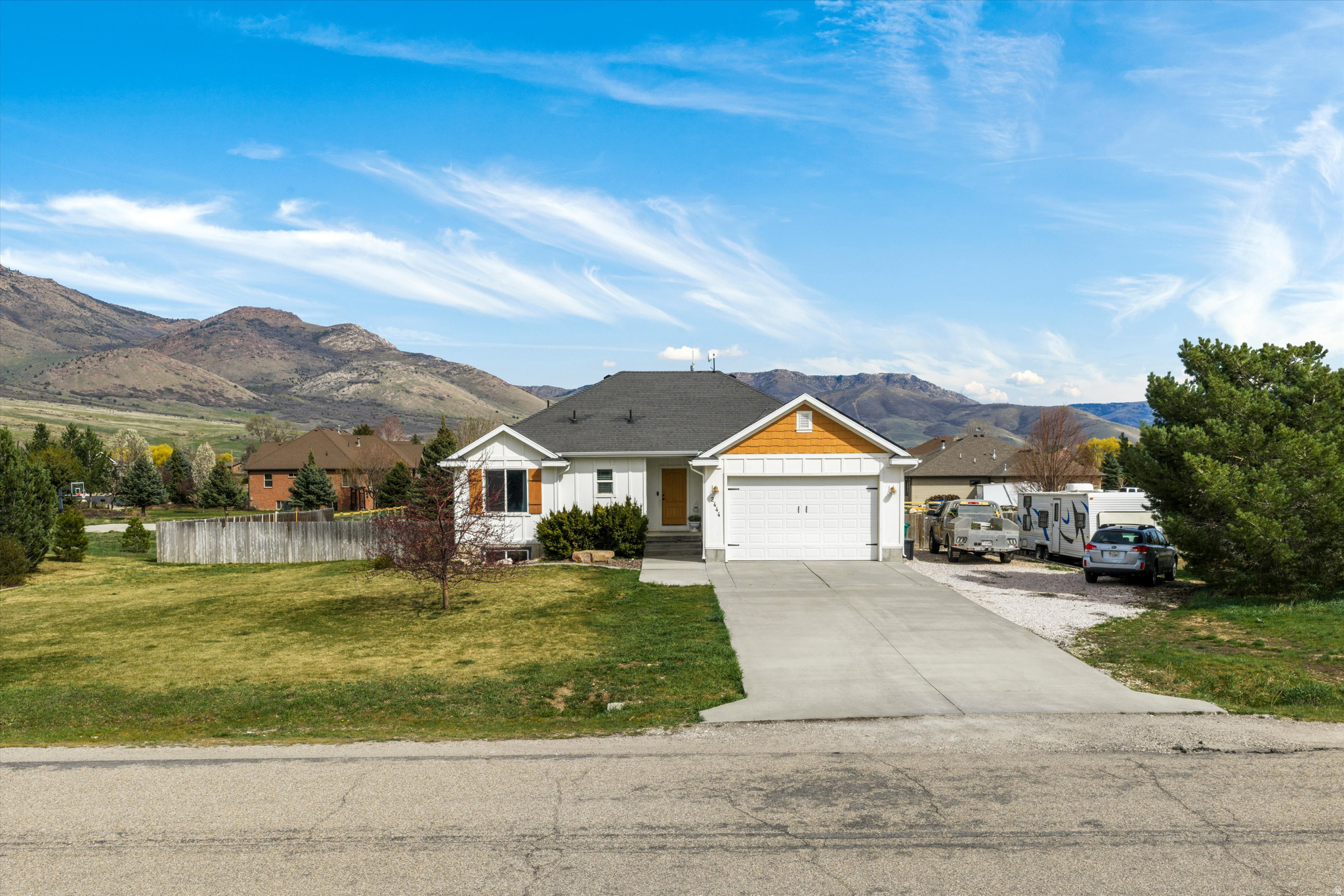 EDEN ACRES - Residential