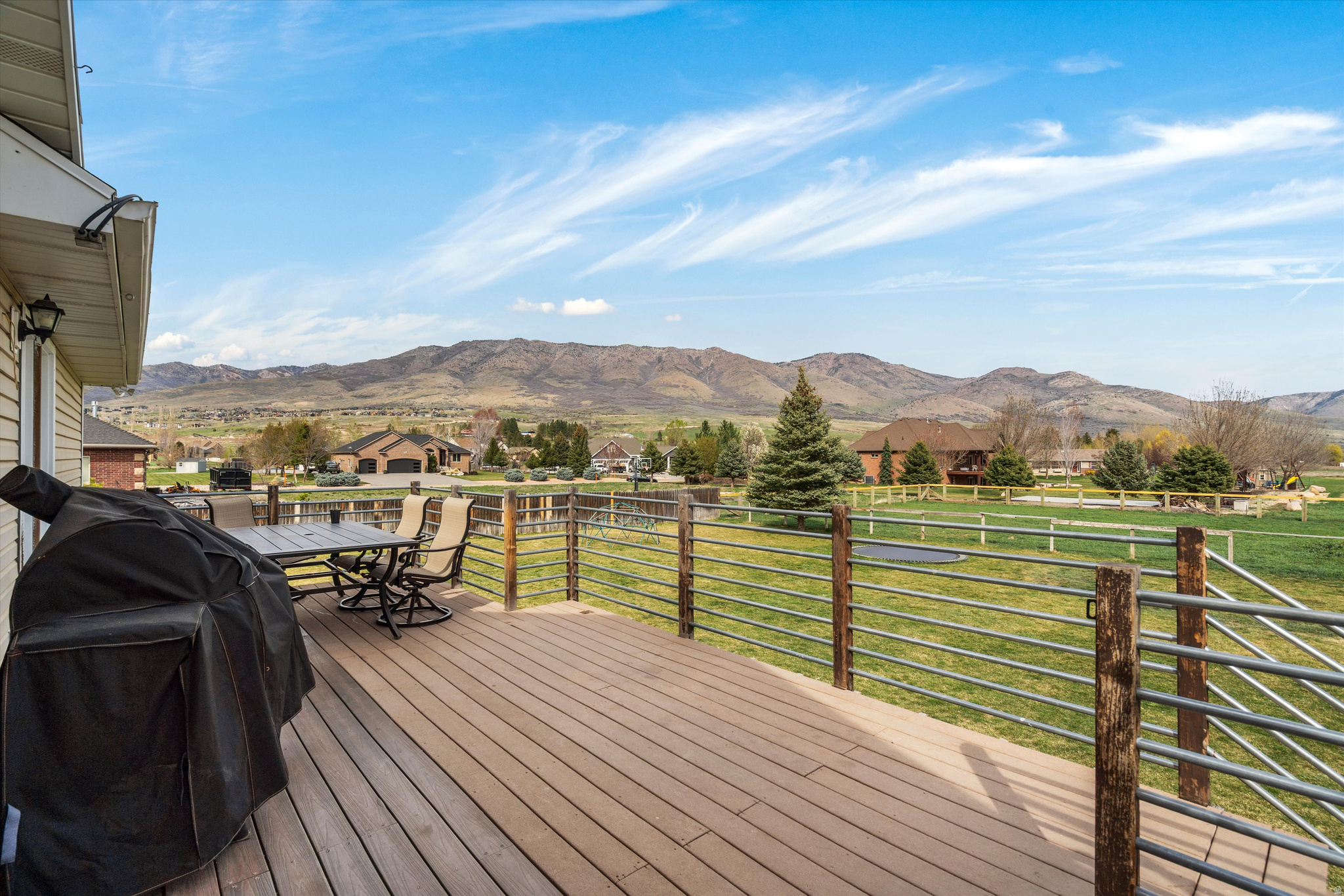 EDEN ACRES - Residential