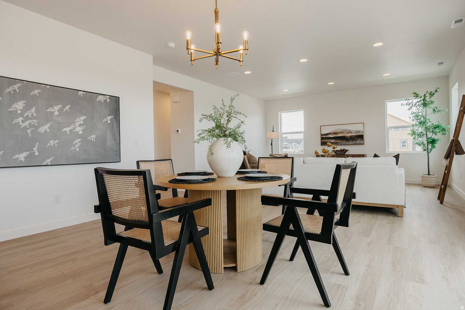 RIVERSIDE ESTATES - Residential