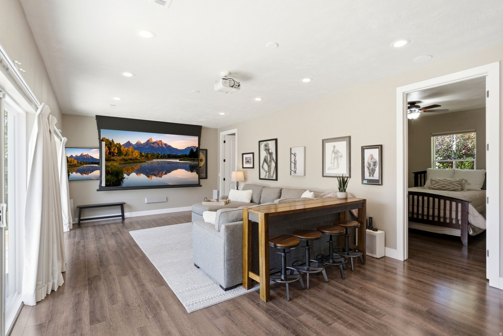EAST CREEK RANCH - Residential