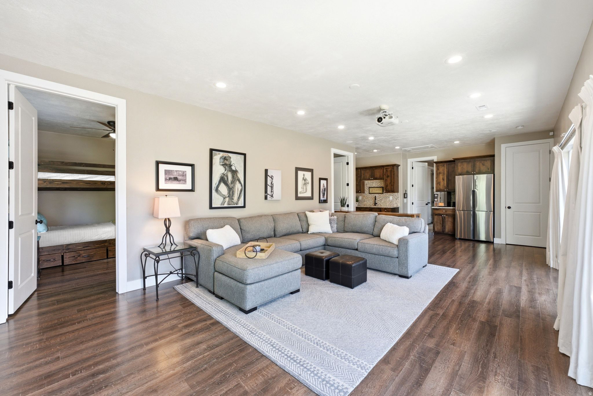 EAST CREEK RANCH - Residential