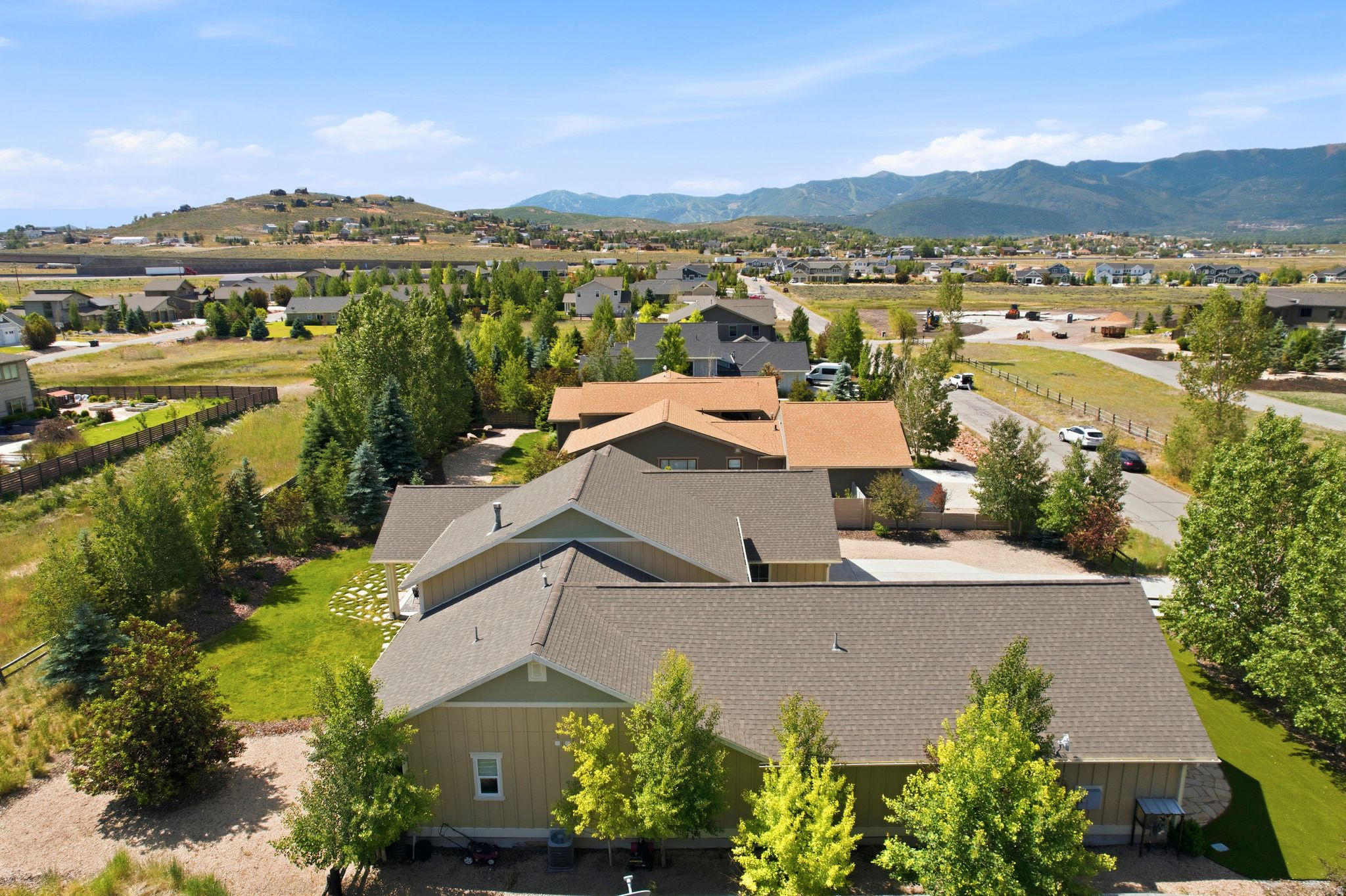 EAST CREEK RANCH - Residential