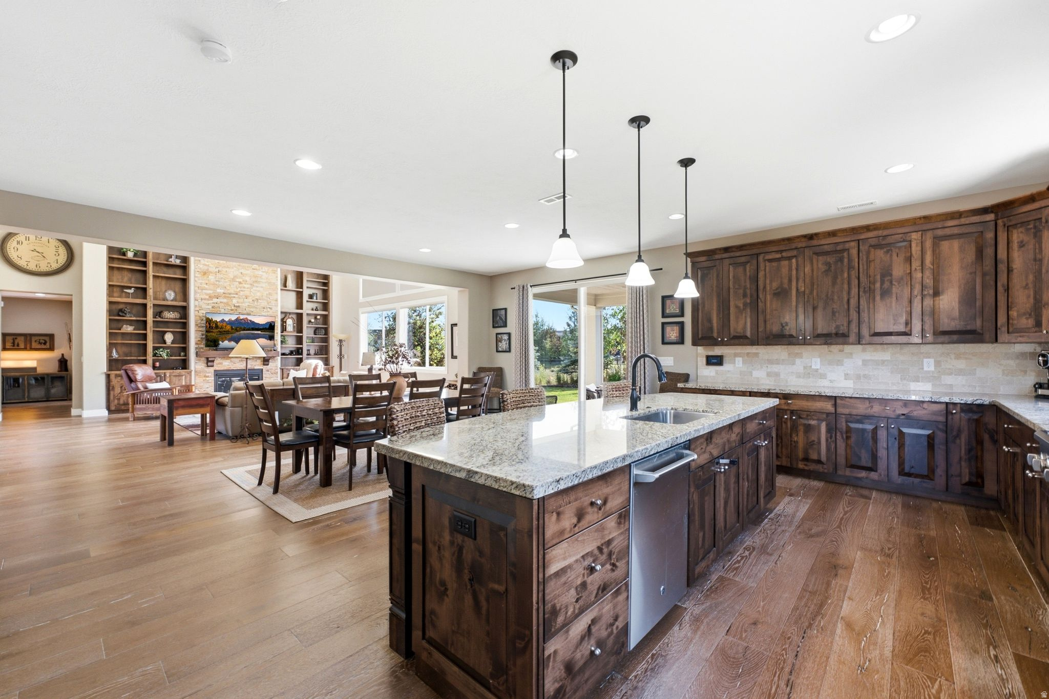 EAST CREEK RANCH - Residential