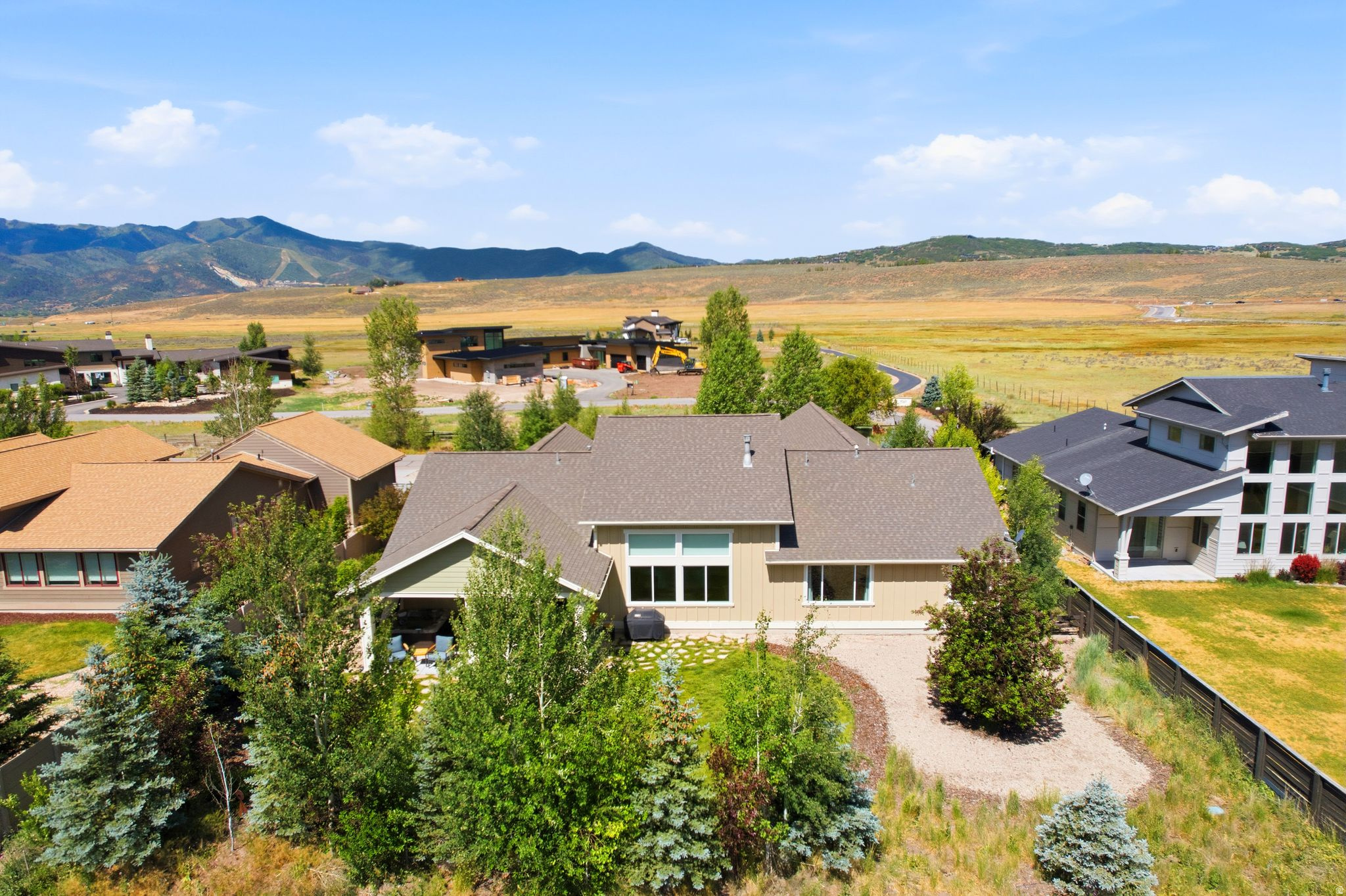 EAST CREEK RANCH - Residential