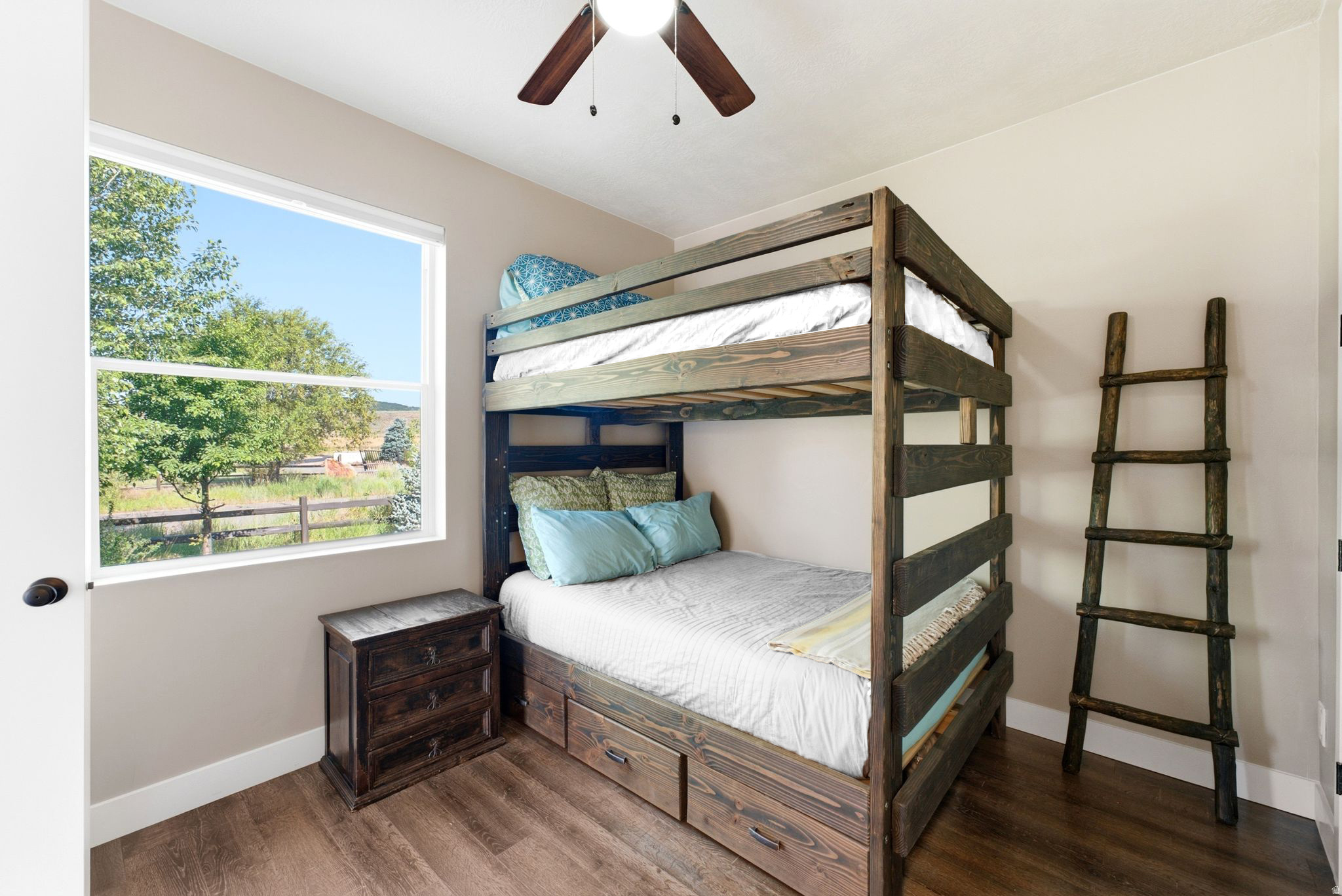 EAST CREEK RANCH - Residential