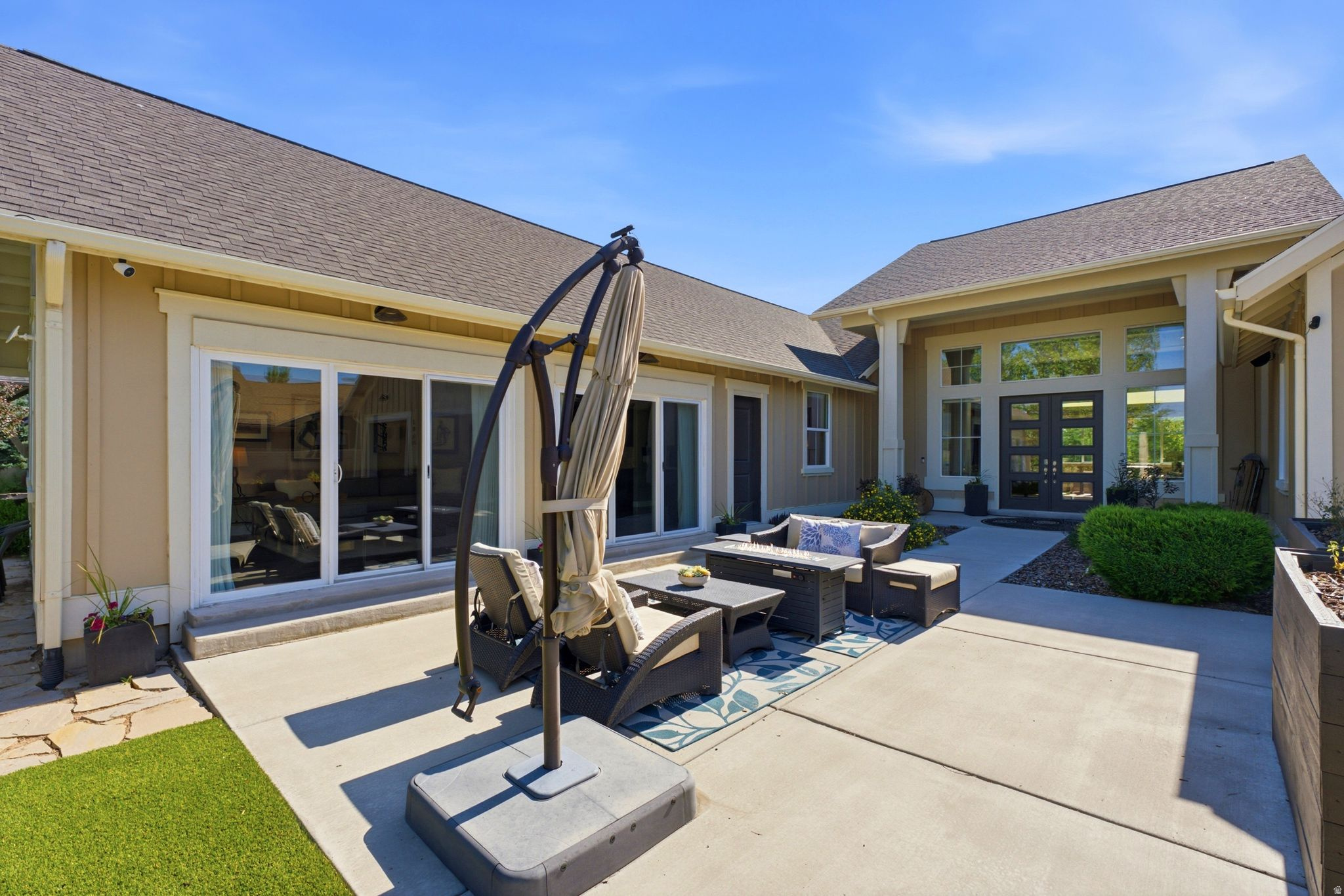 EAST CREEK RANCH - Residential