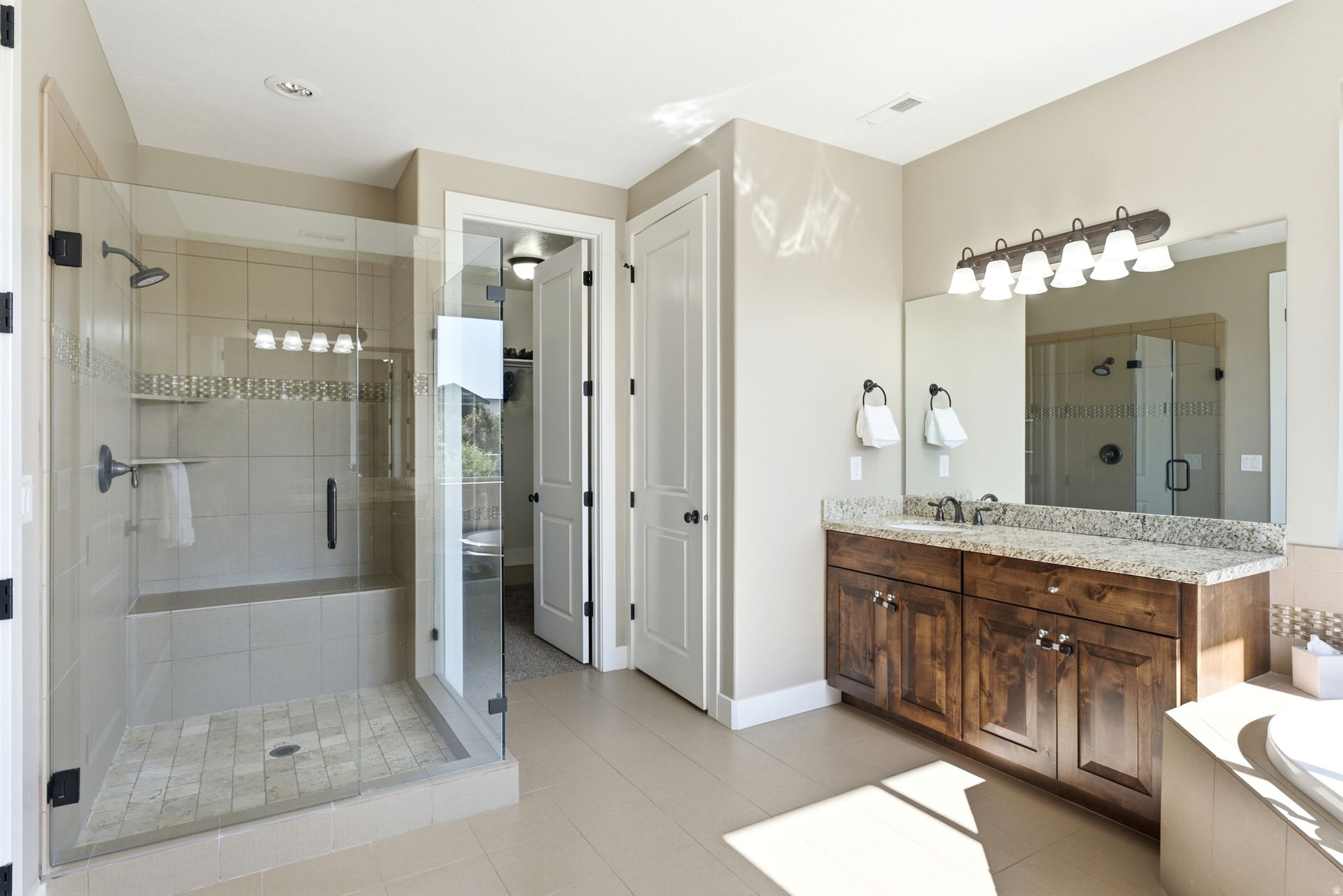 EAST CREEK RANCH - Residential