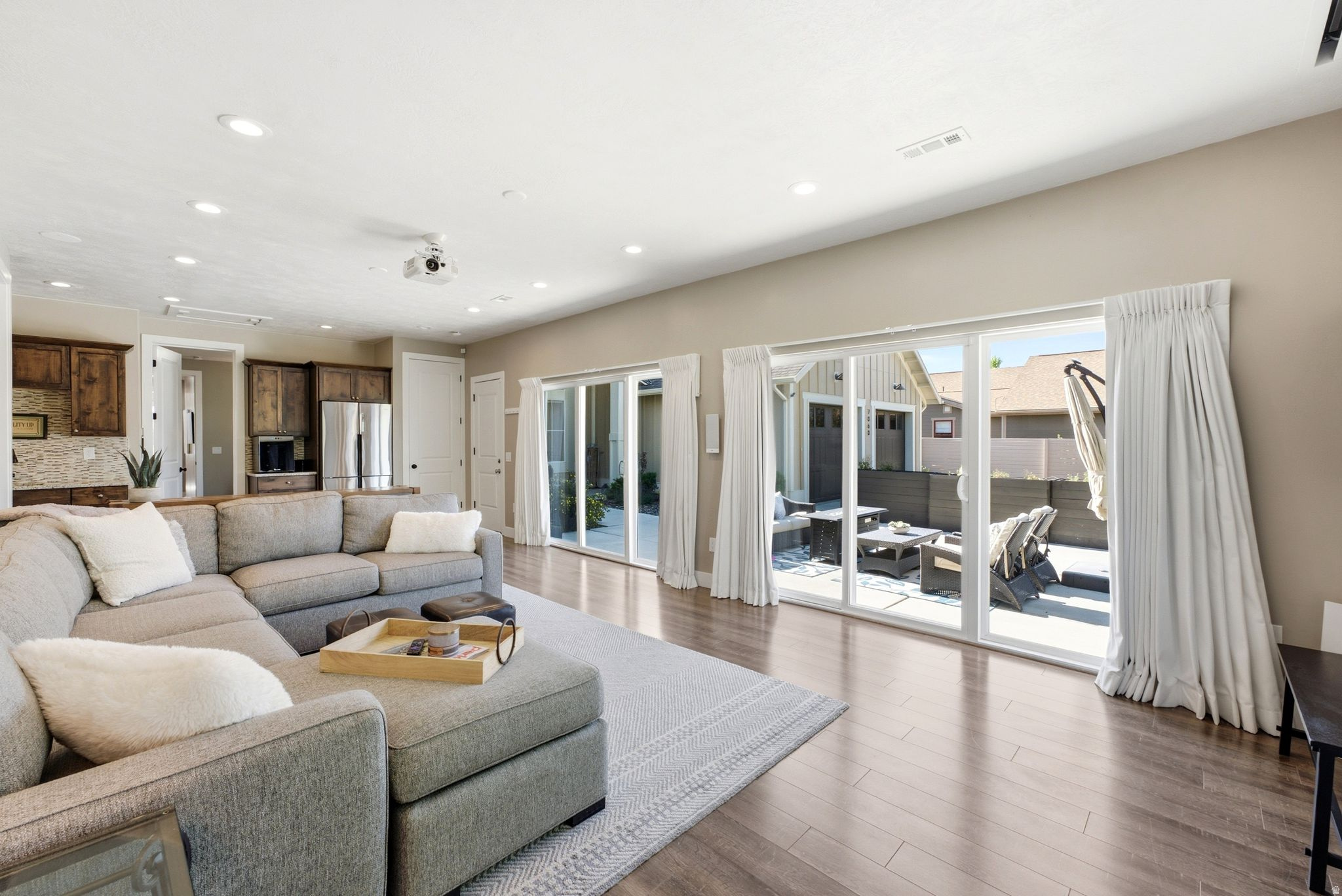 EAST CREEK RANCH - Residential