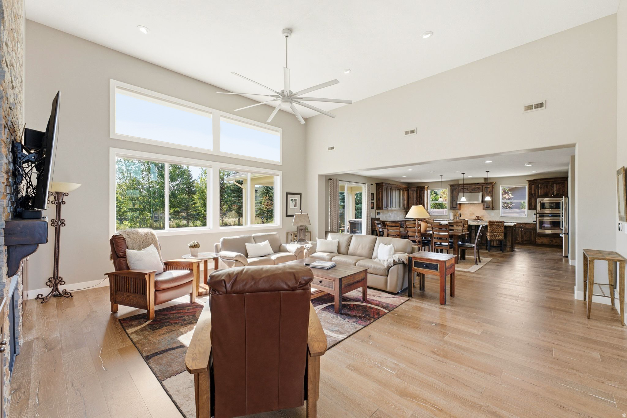 EAST CREEK RANCH - Residential