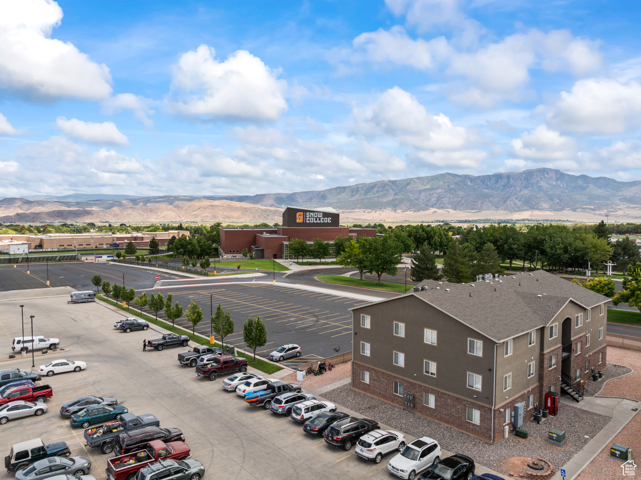 WILLOW CREEK - Residential