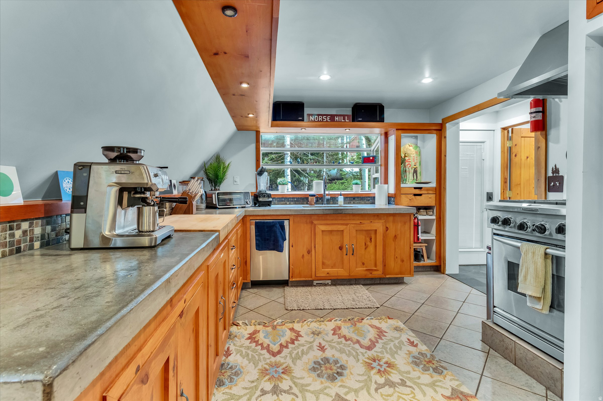 SILVERFORK - Residential
