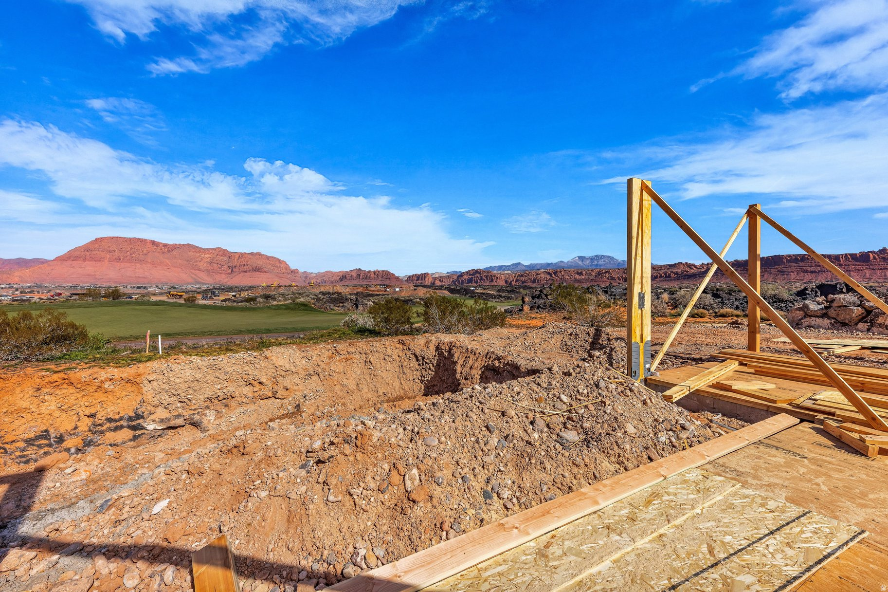 SOUTH VILLAGE AT BLACK DESERT - Residential