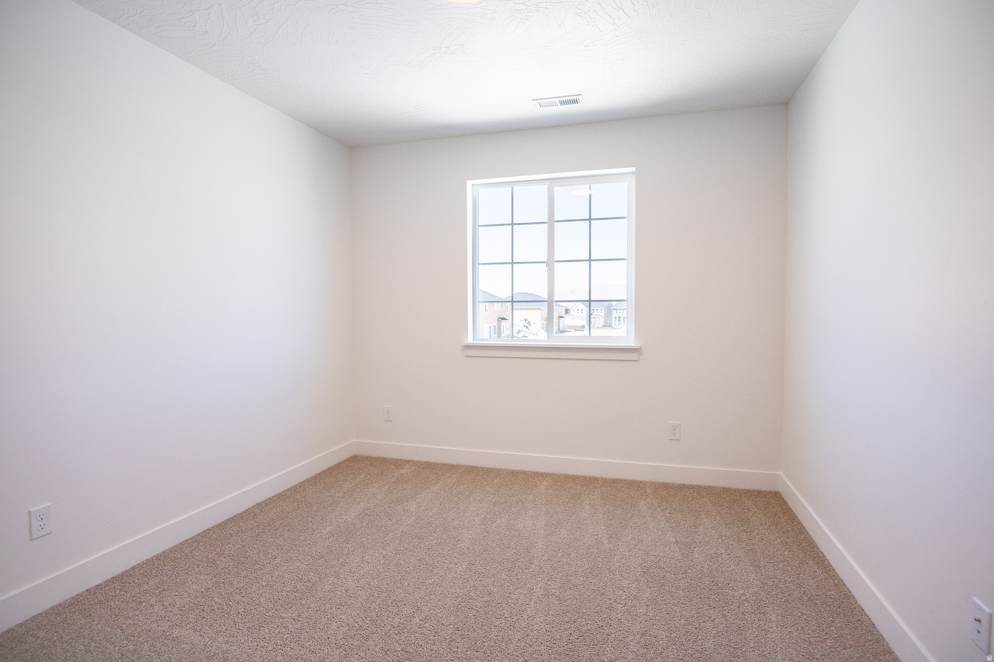 SALEM FIELDS - Residential