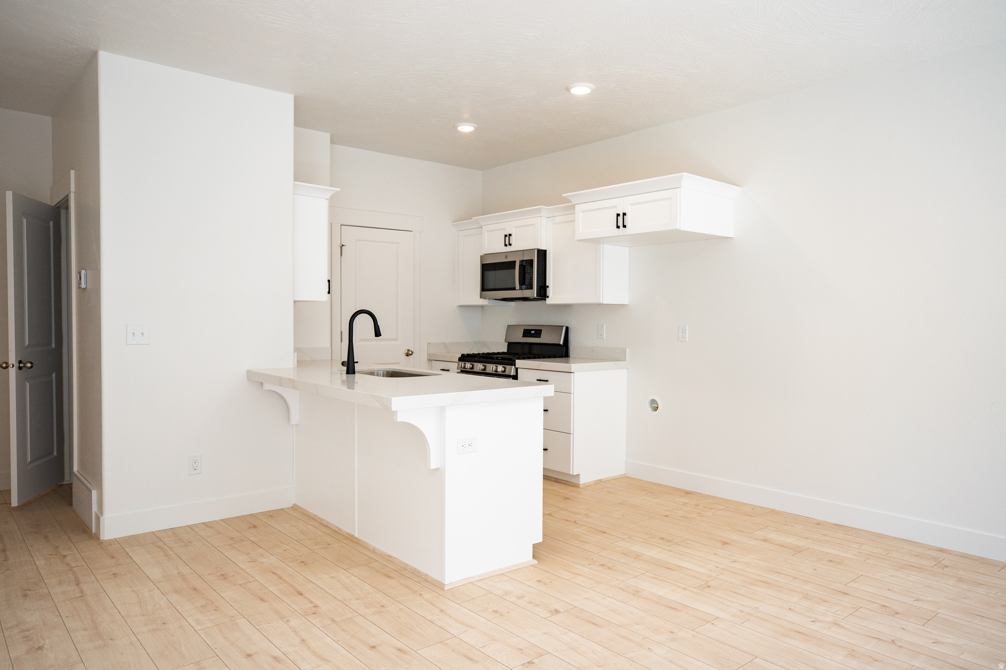 SALEM FIELDS - Residential