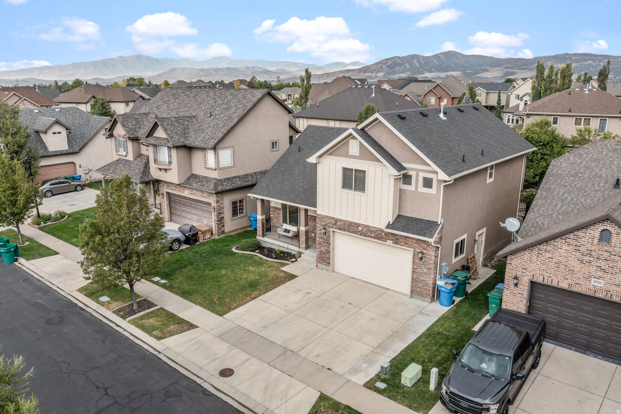 THE CEDARS AT CEDAR - Residential
