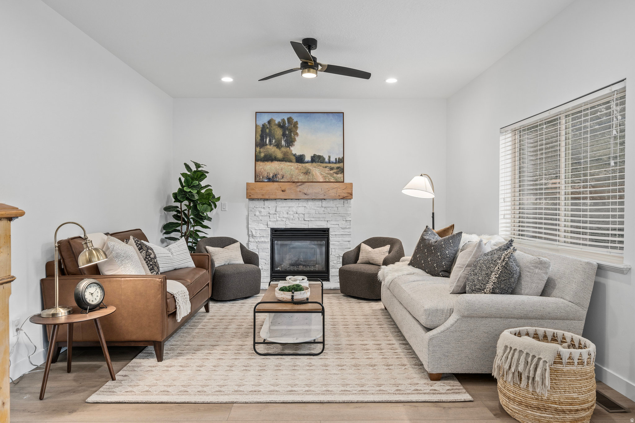 THE CEDARS AT CEDAR - Residential